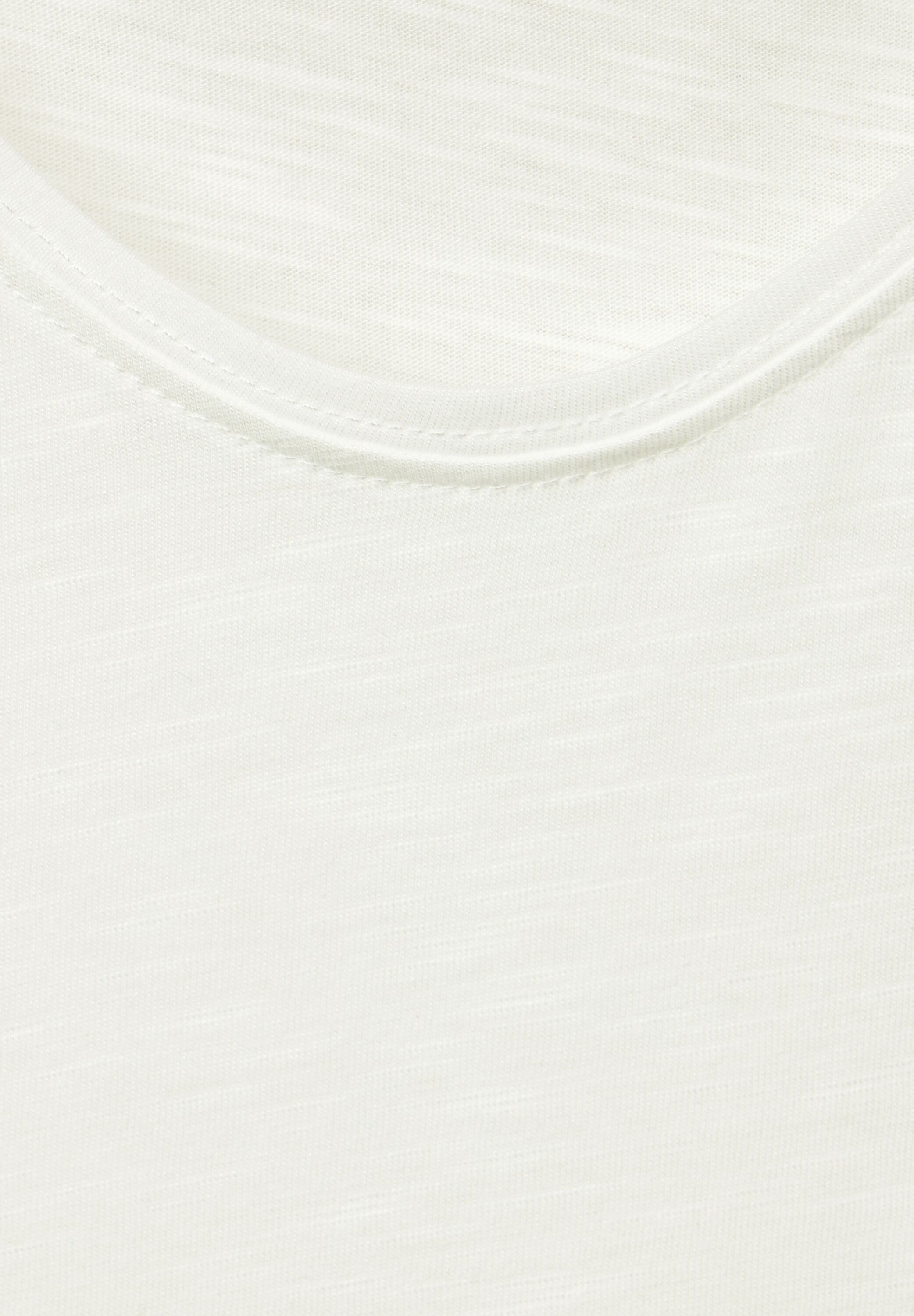 Basic T-Shirt