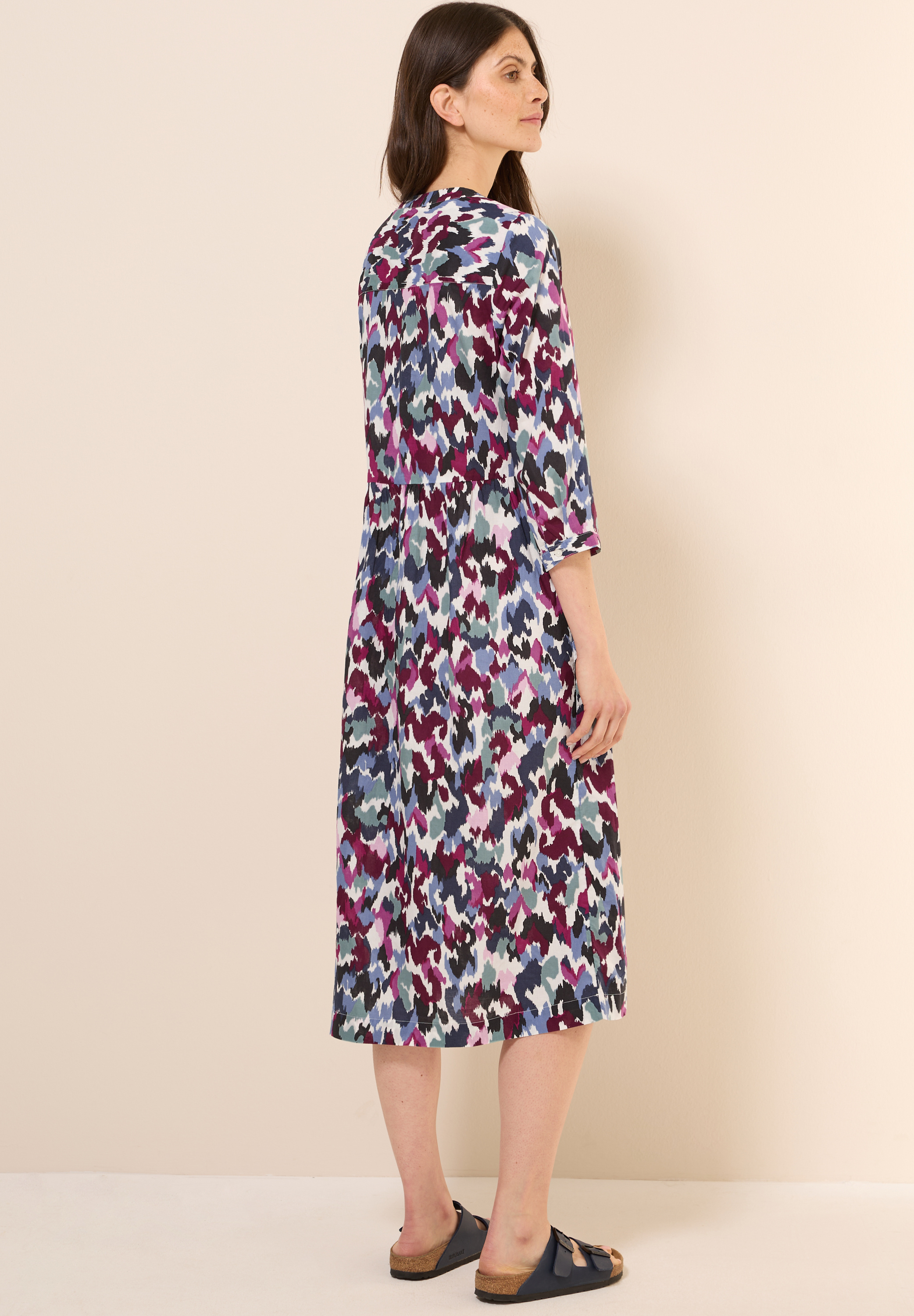Gemustertes Midi-Kleid