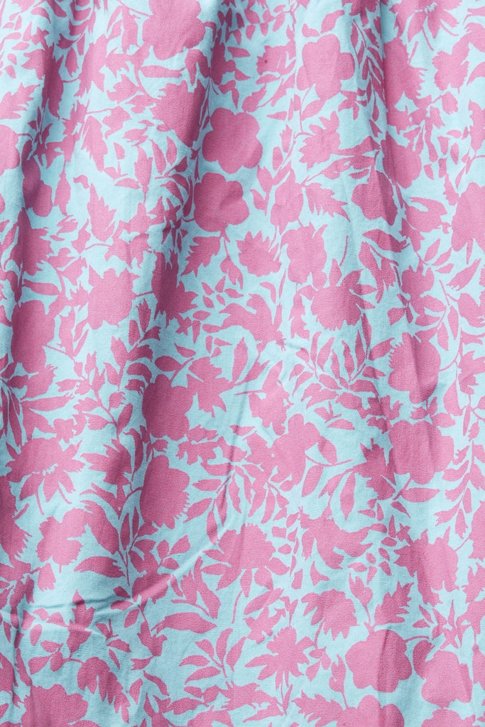 Gemustertes Midikleid mit Volants