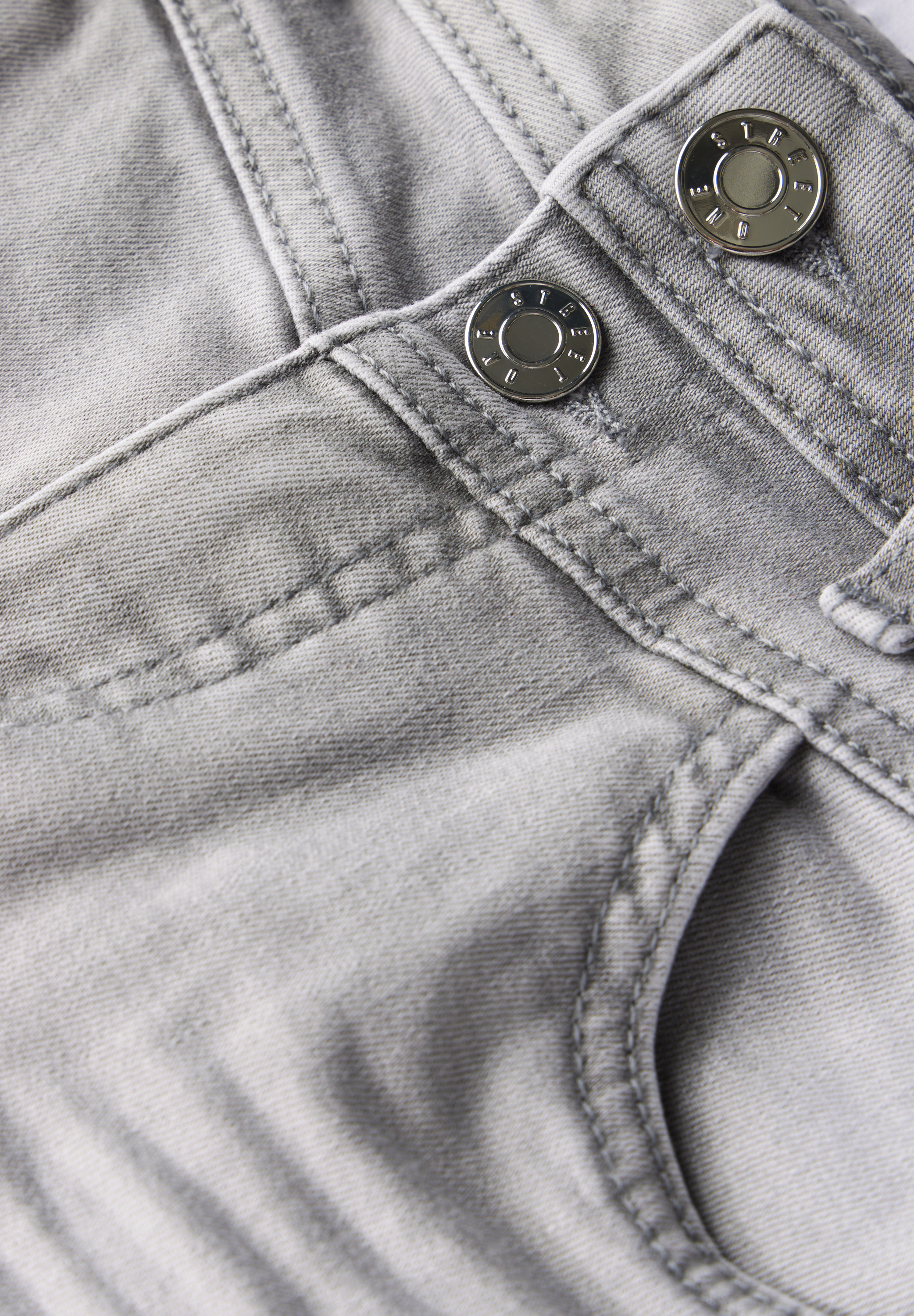 Bermuda Jeans