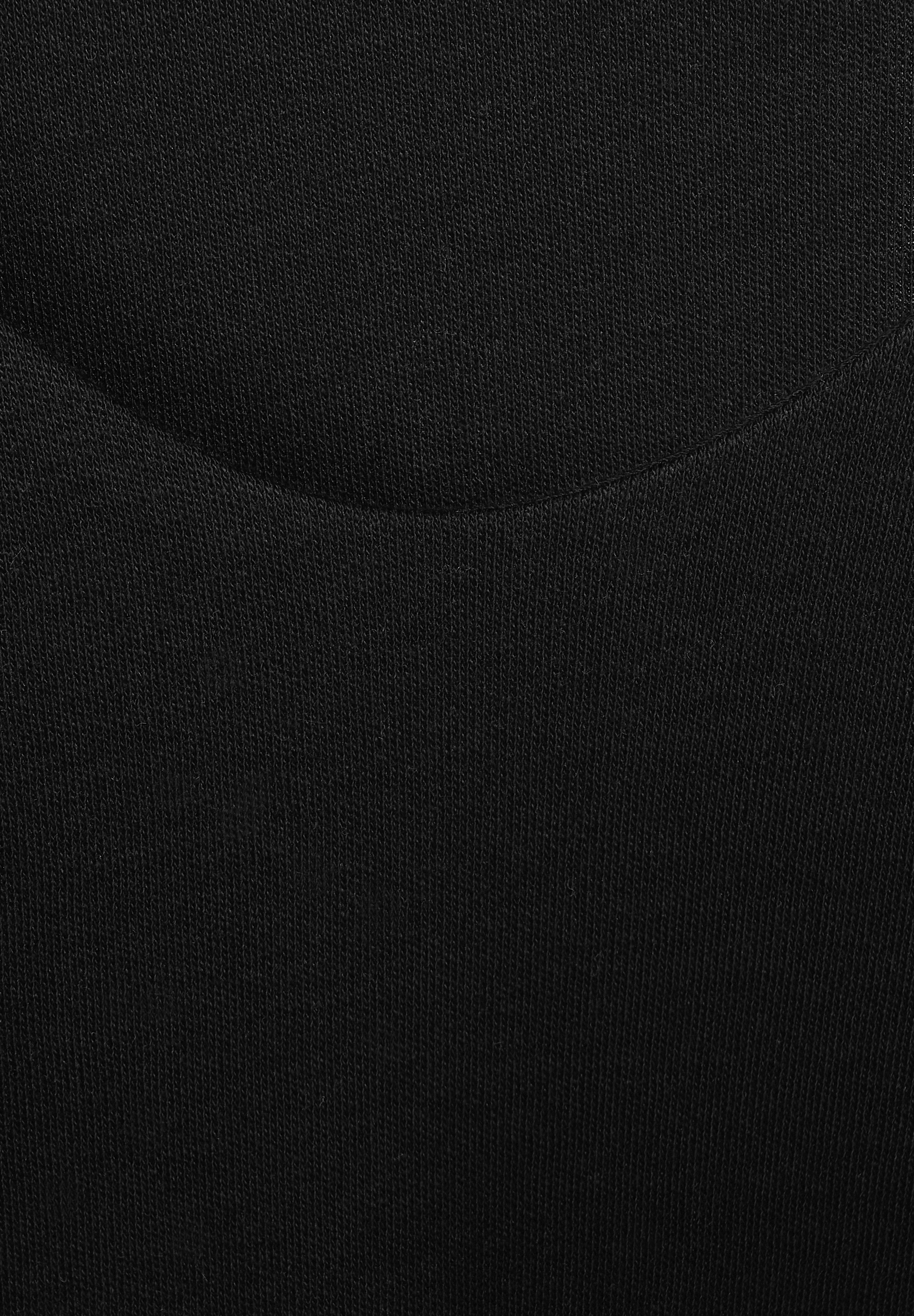 T-Shirt in Unifarbe