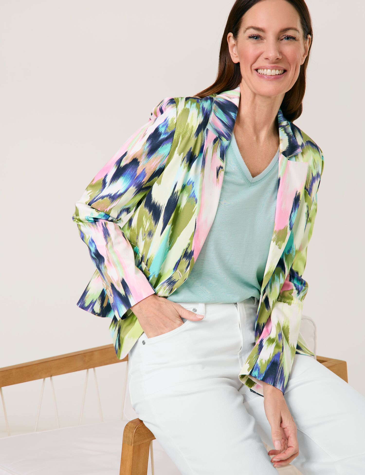 T-Shirt aus Viskose-Leinen-Mischung