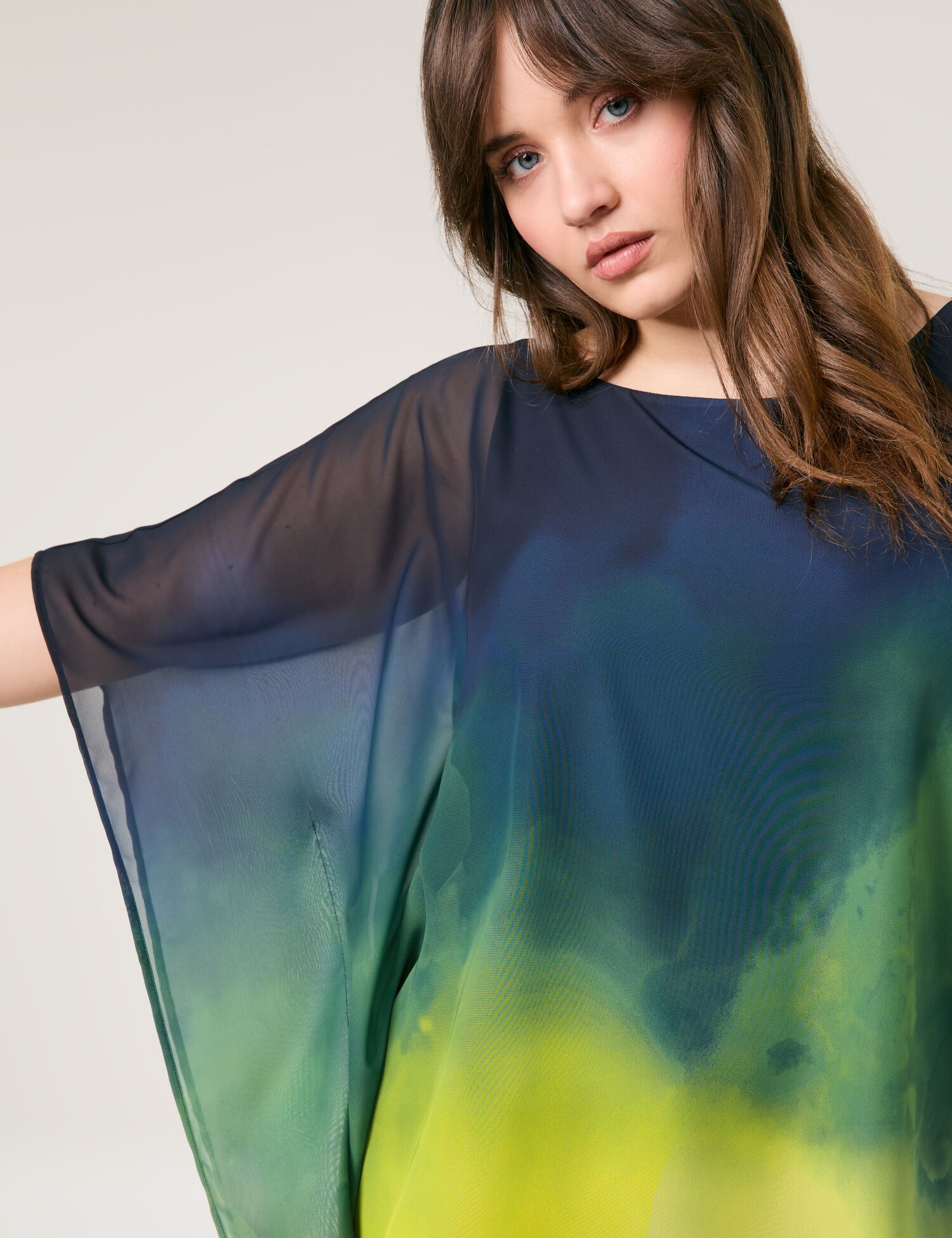 Oversized-Bluse im Lagen-Look