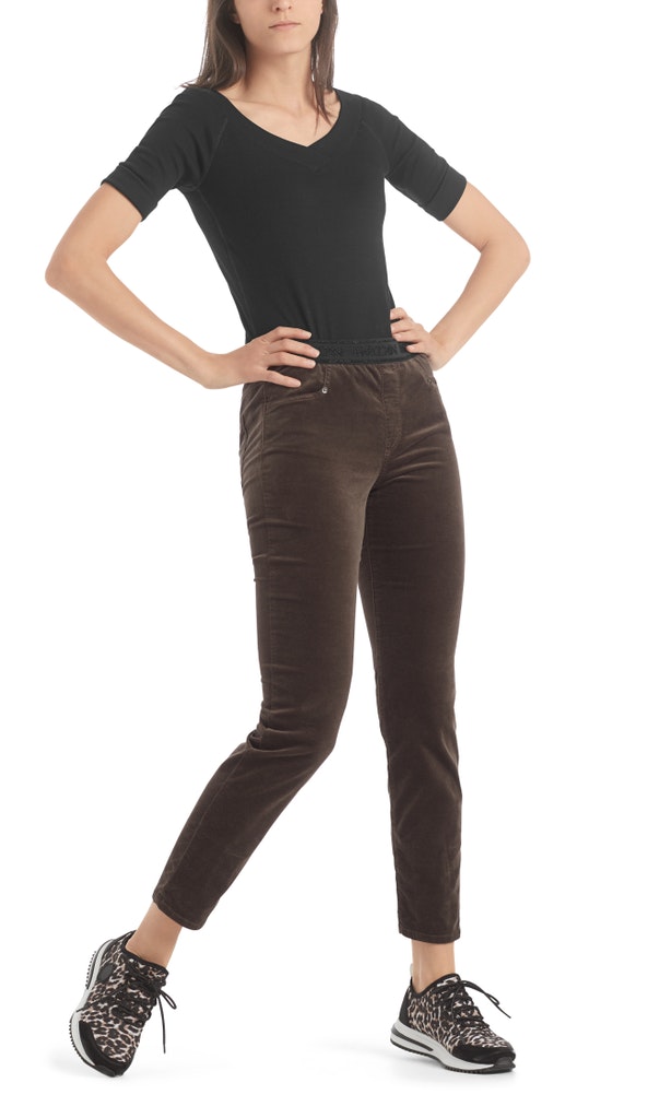 Stretchige Samtjeans