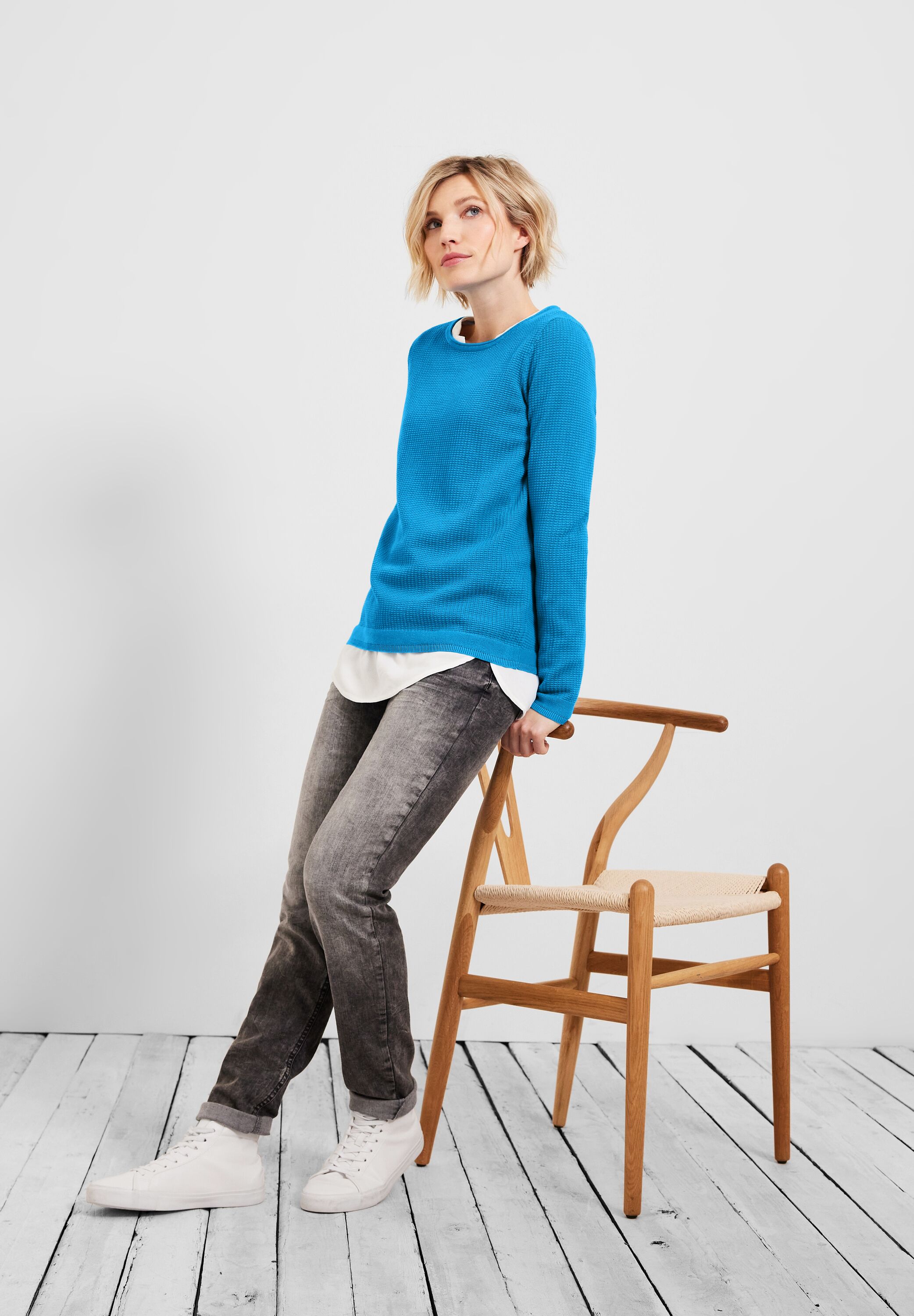Basic Pullover mit Struktur