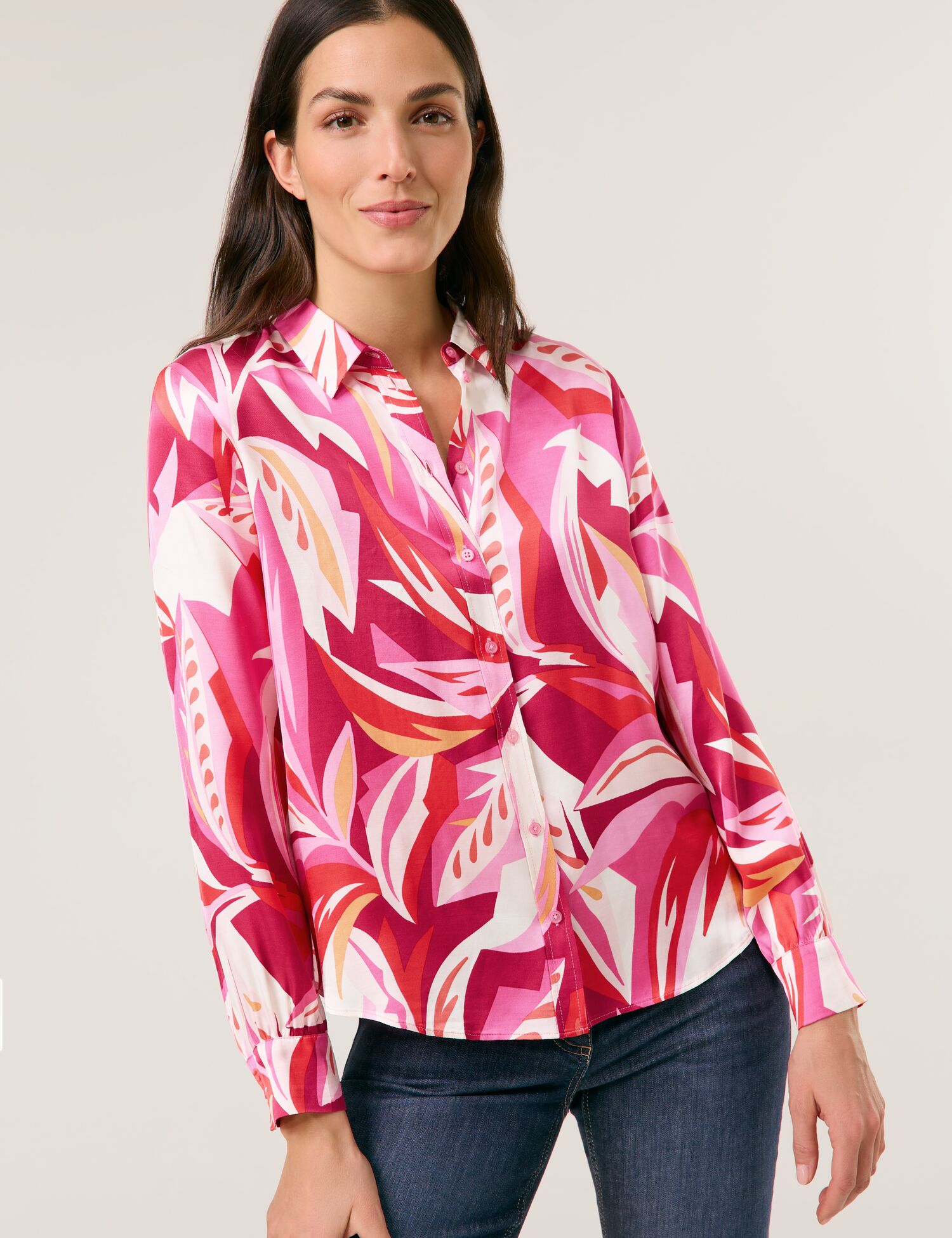 Satinierte Bluse mit floralem Dessin