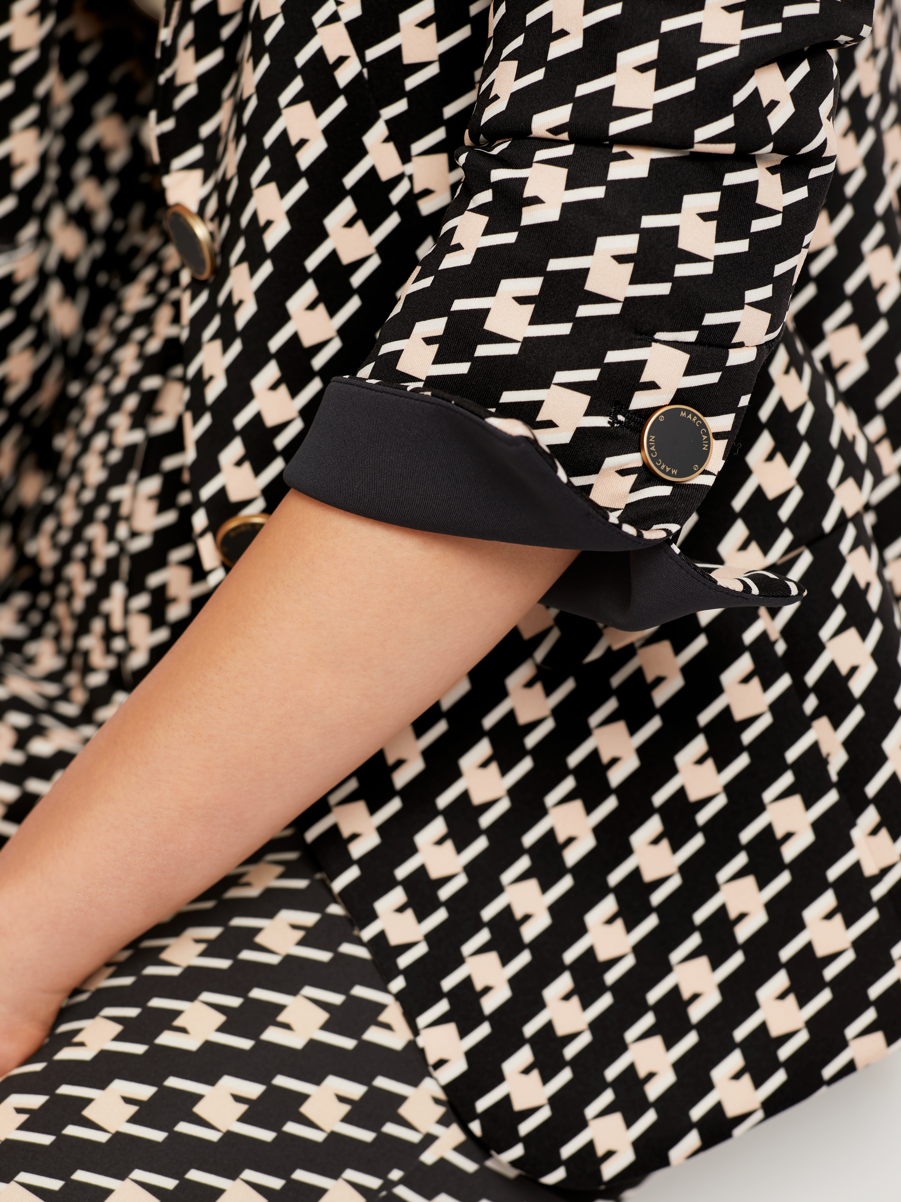 Klassischer Blazer mit Pepitamuster