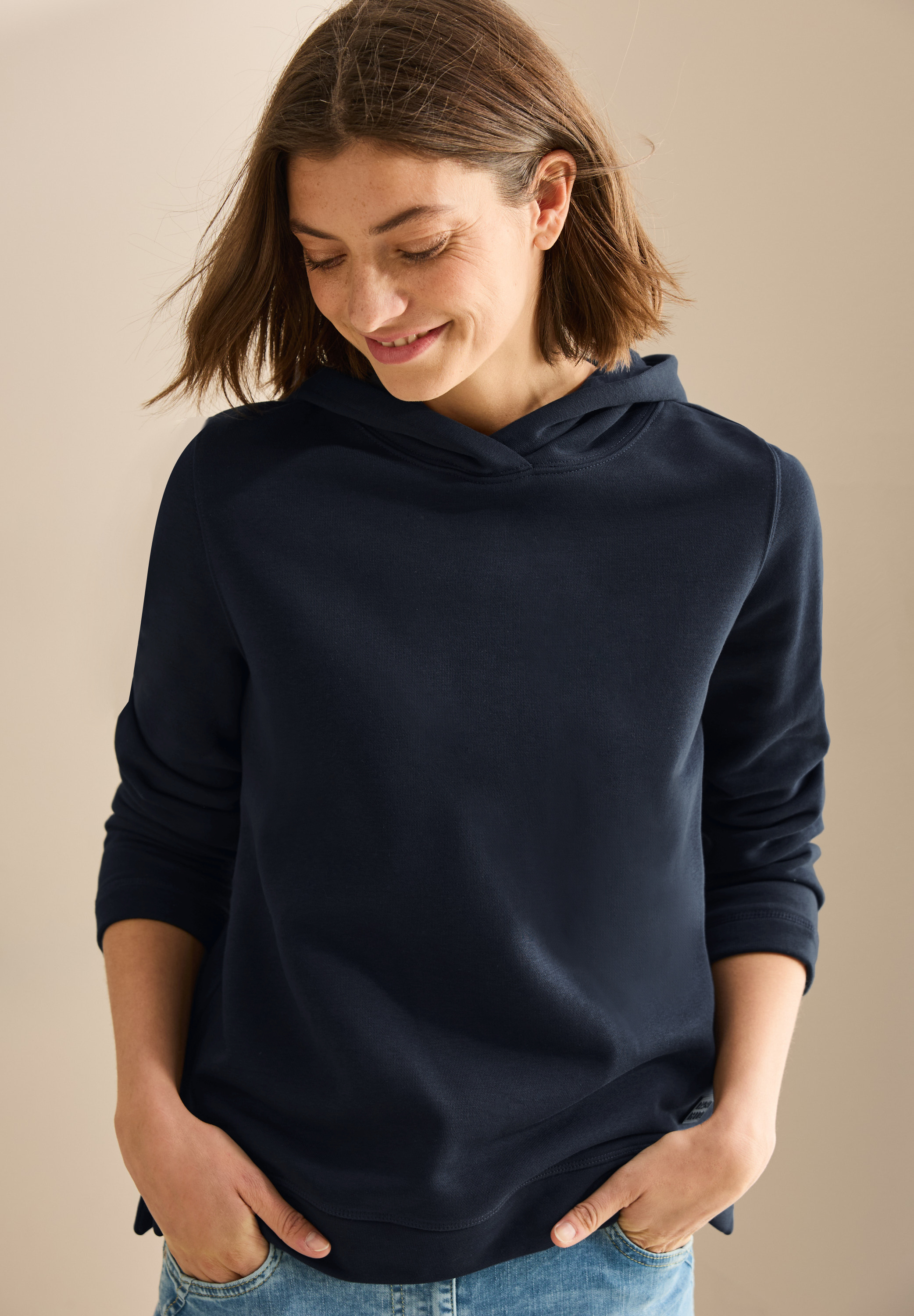 Basic Hoodie