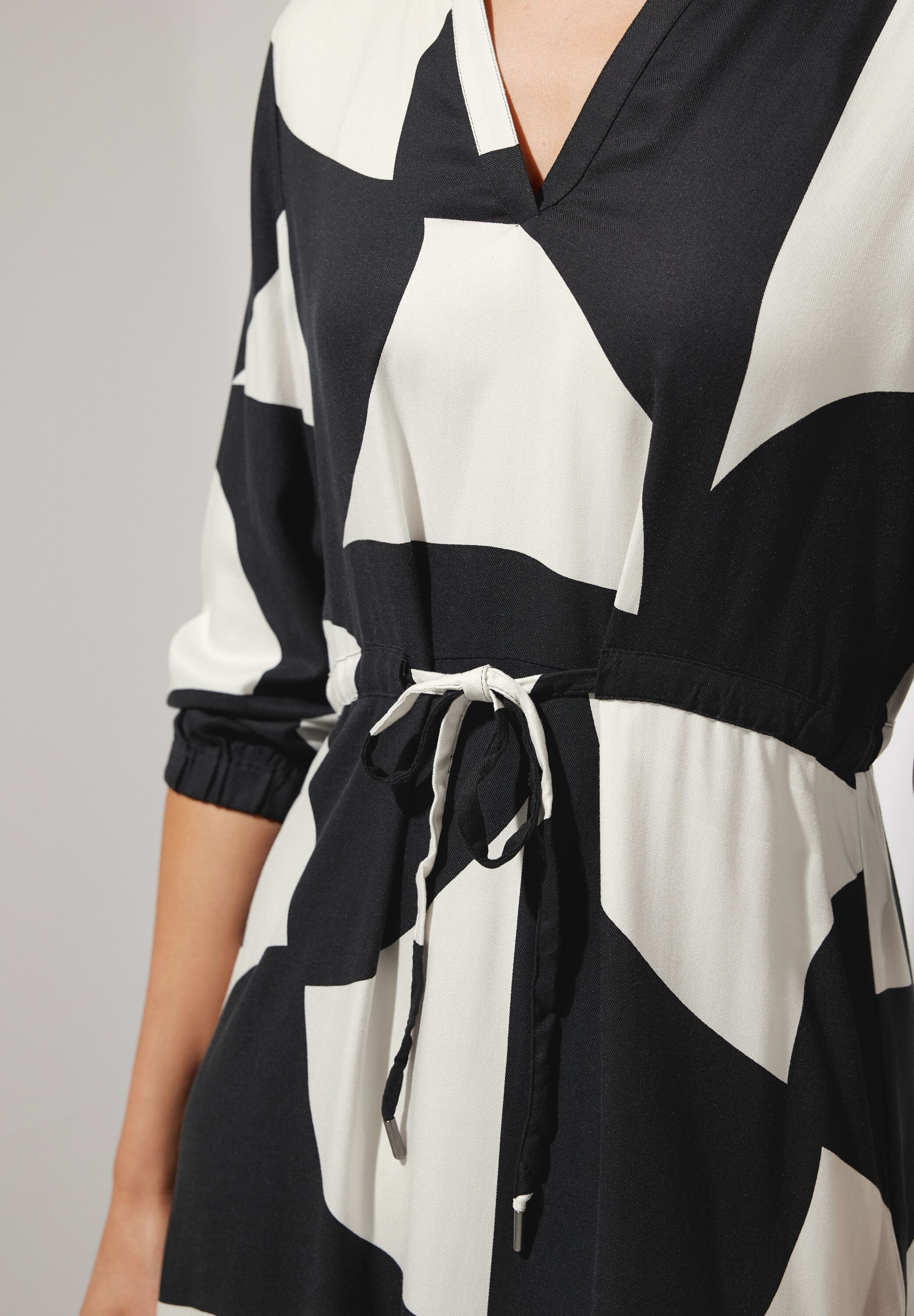 Maxikleid mit Alloverprint