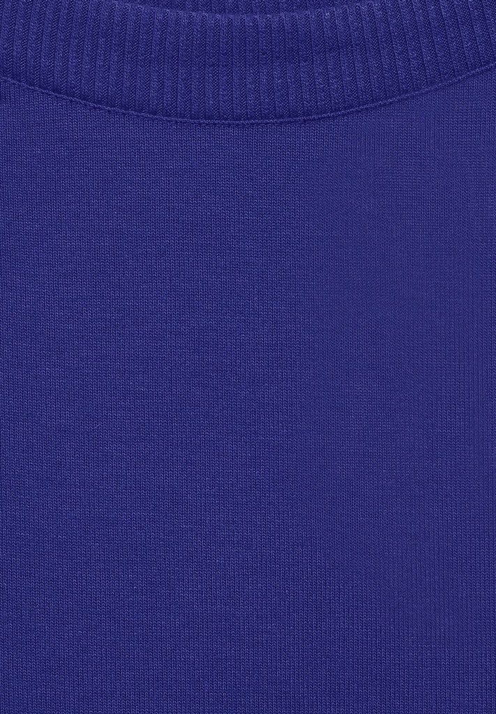 Shirt mit U-Boot Ausschnitt