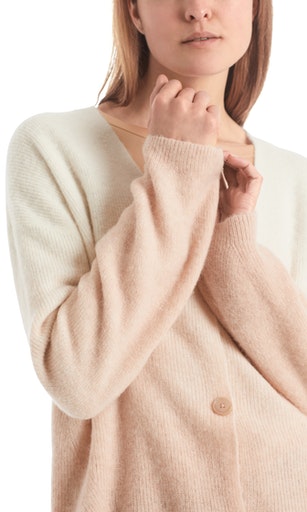 Strickjacke mit Degradé-Effekt