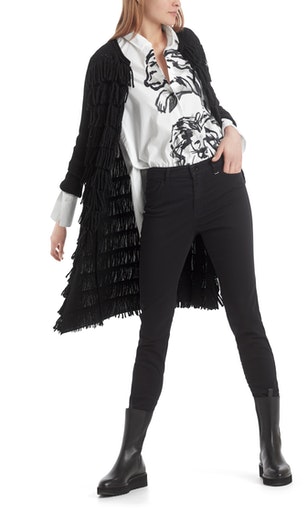 Fransenjacke Knitted in Germany