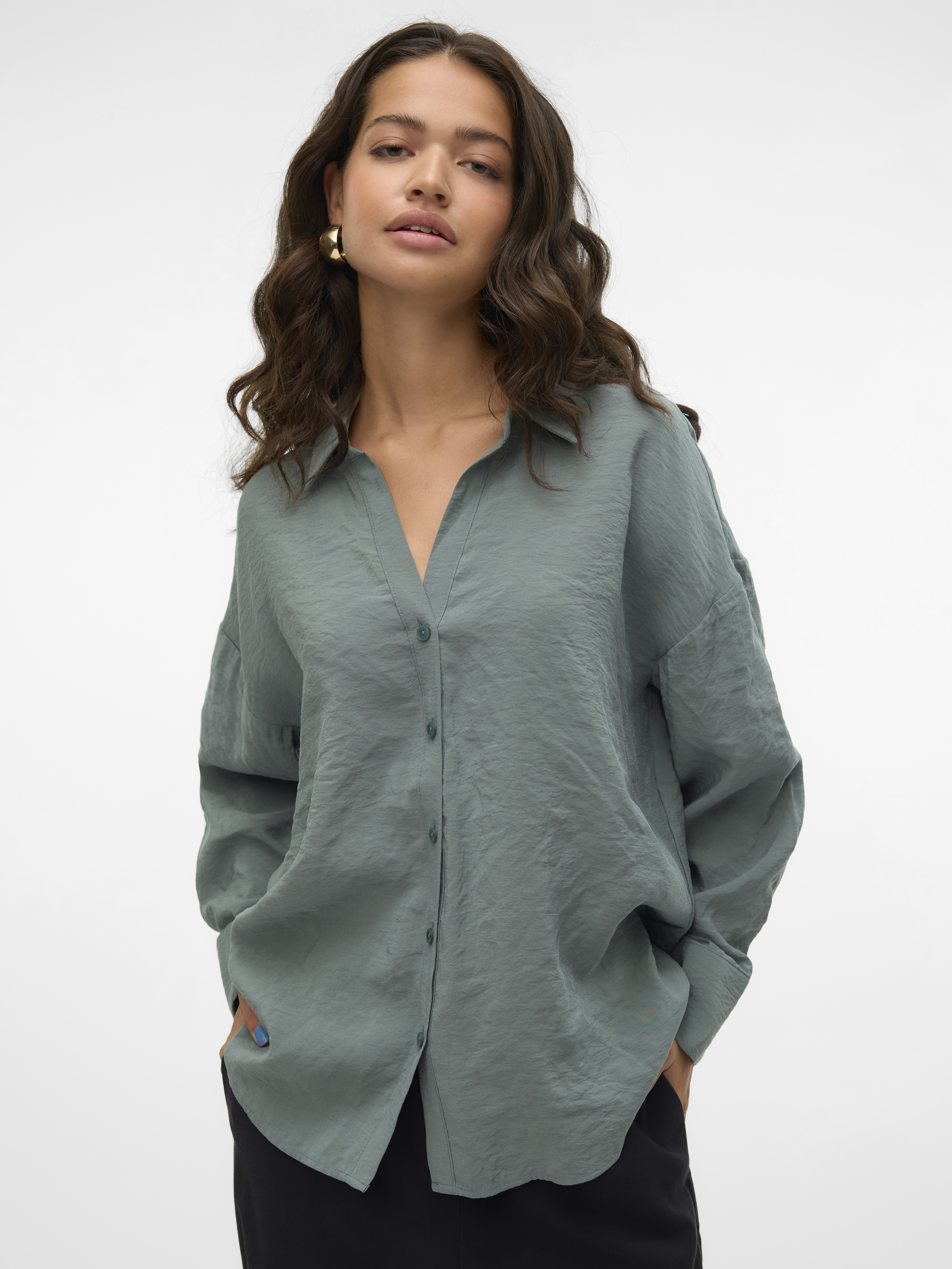 VMQUEENY LS OVERSIZE SHIRT WVN GA NOOS