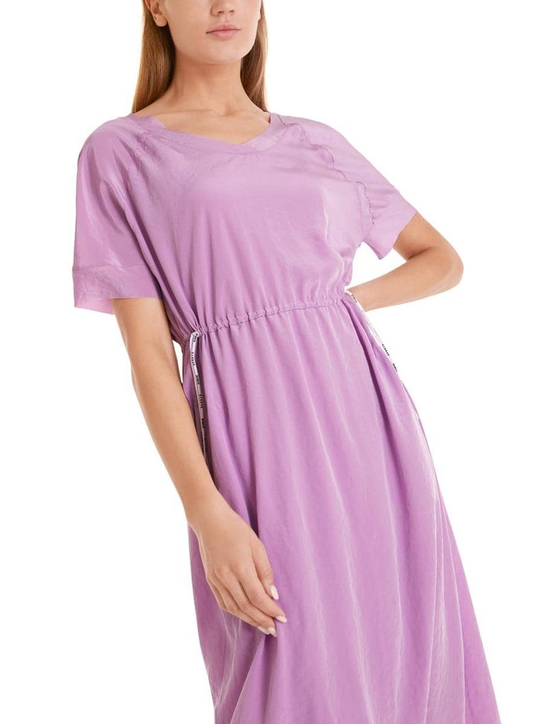 Leichtes Kleid
