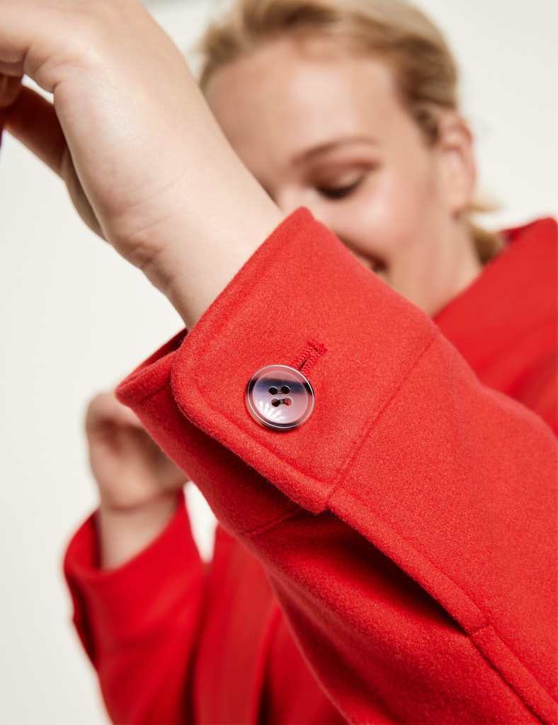 Jacke im trendy Shacket-Look