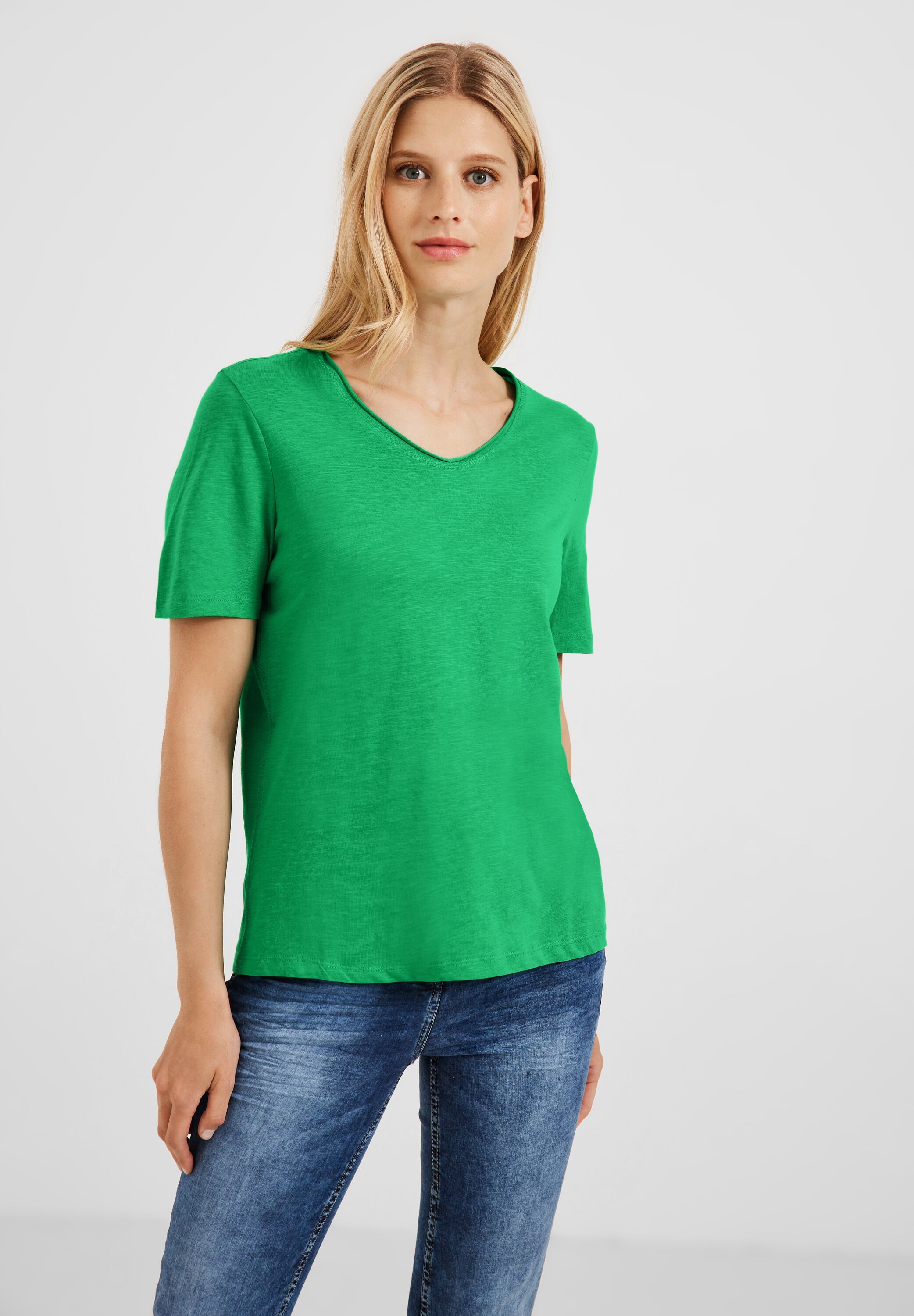 Basic T-Shirt in Unifarbe