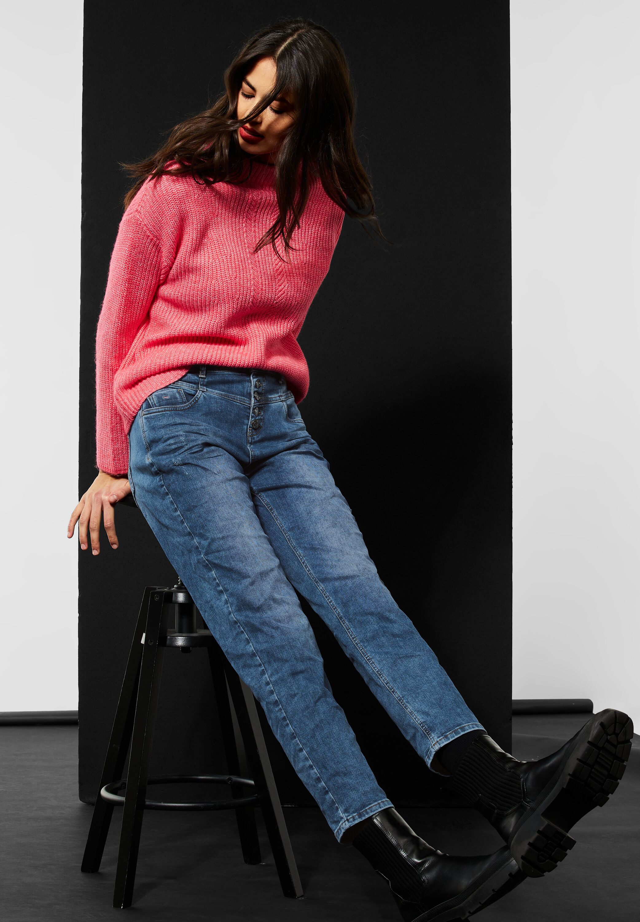 Loose Fit Jeans