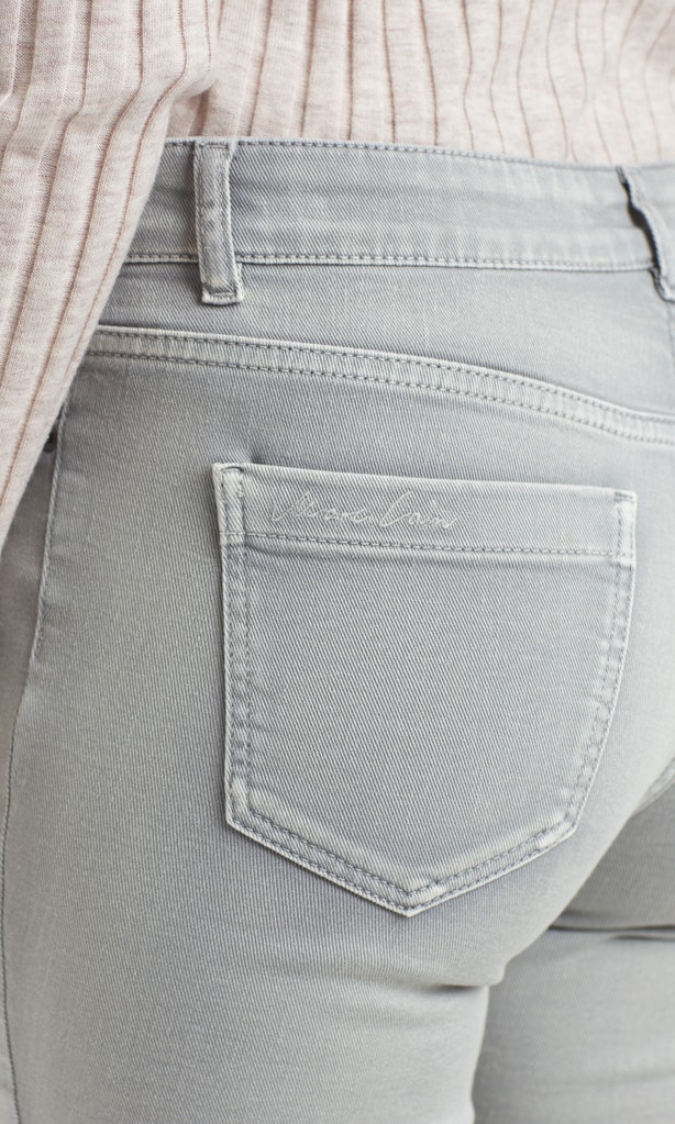 Schmale Röhrenjeans