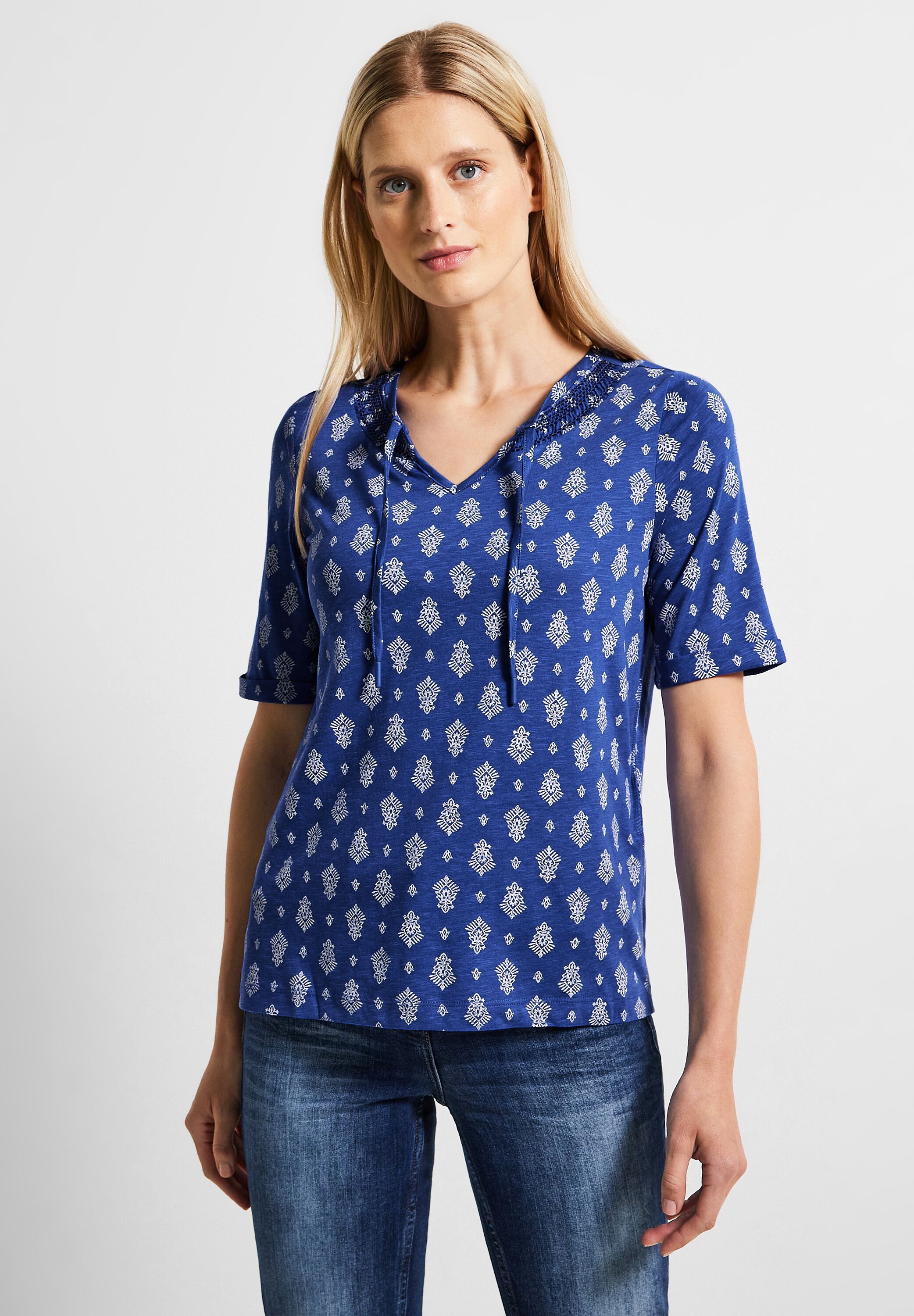 Tunikashirt mit Smock Detail