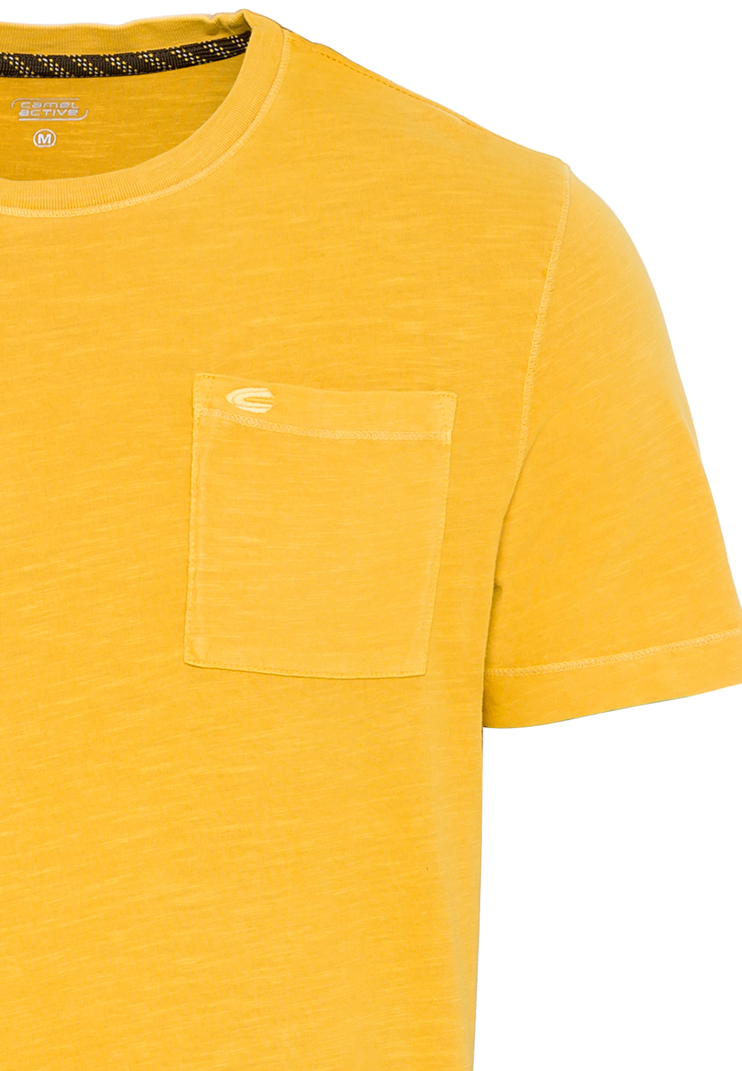 Basic T-Shirt mit Brusttasche aus Organic Cotton