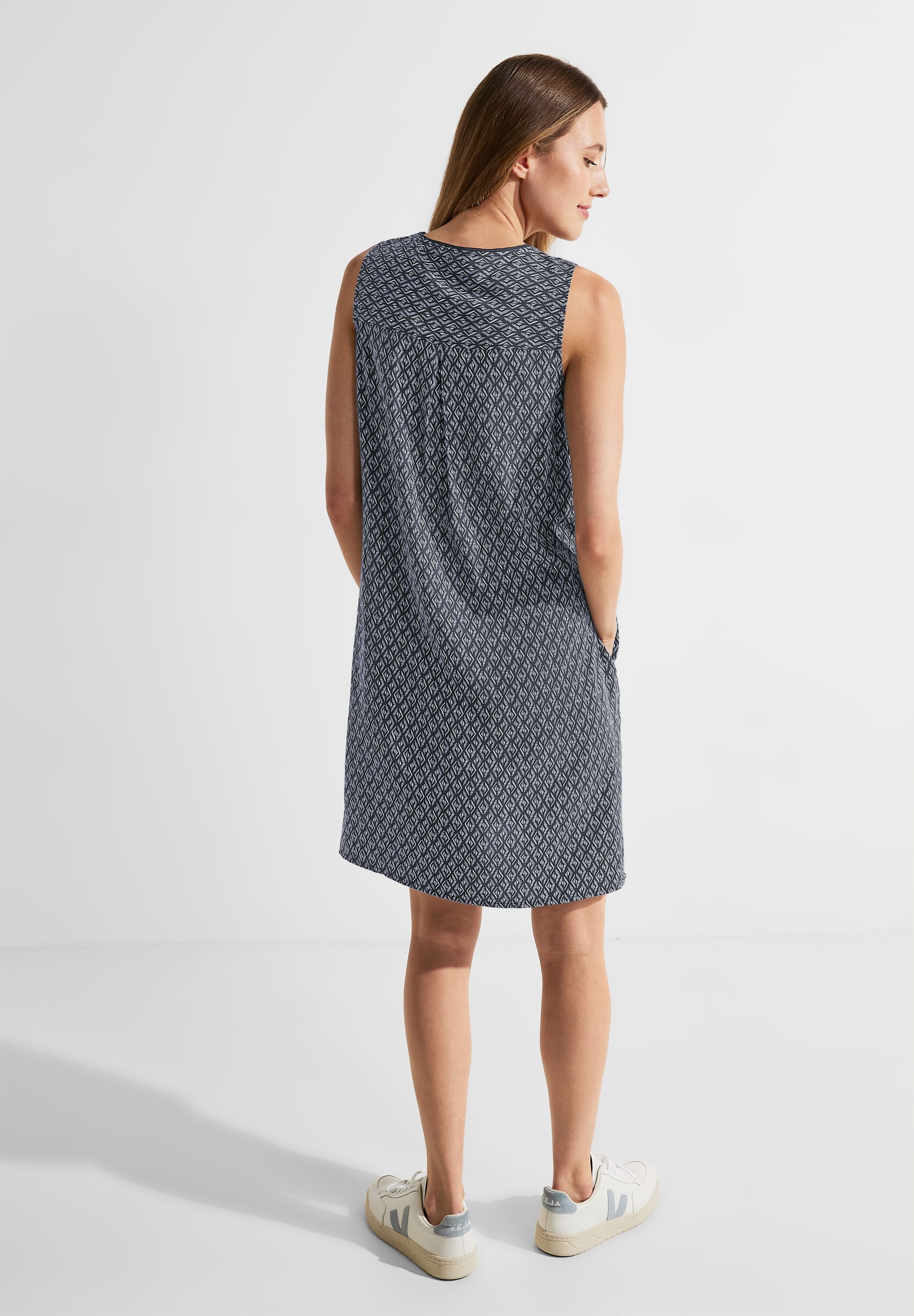 Minimalprint Kleid