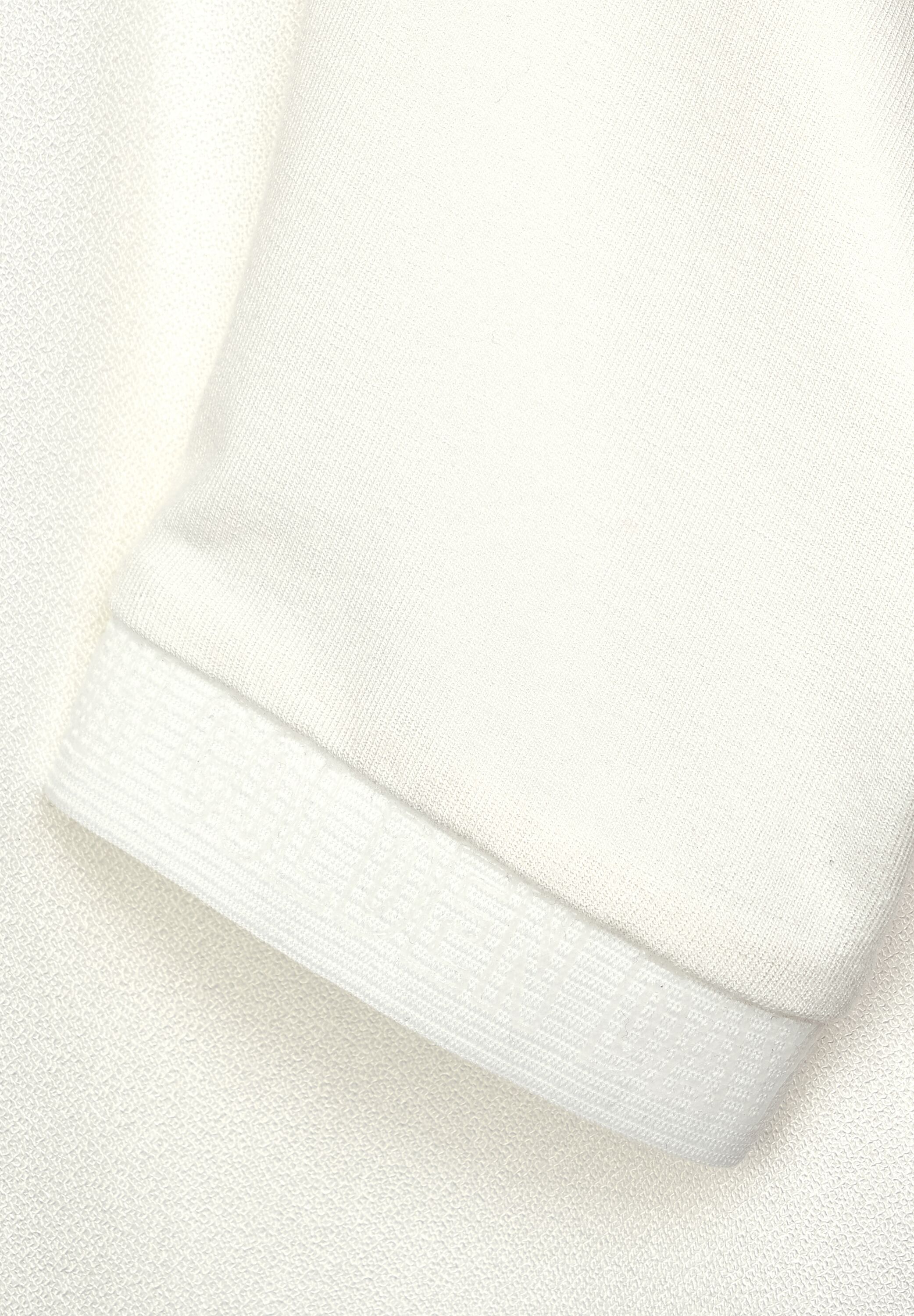Shirt mit Materialmix