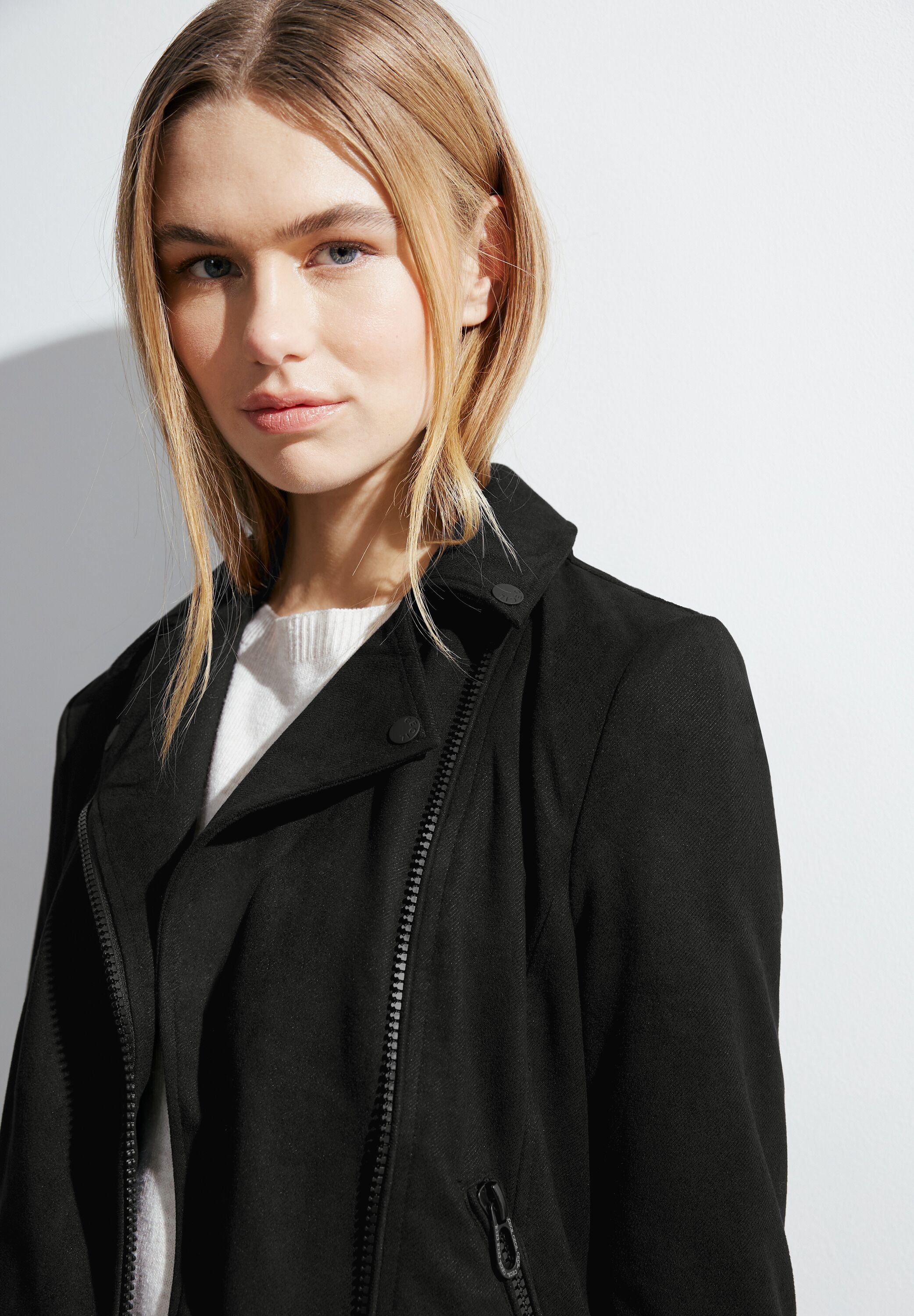 Bikerjacke in Velours
