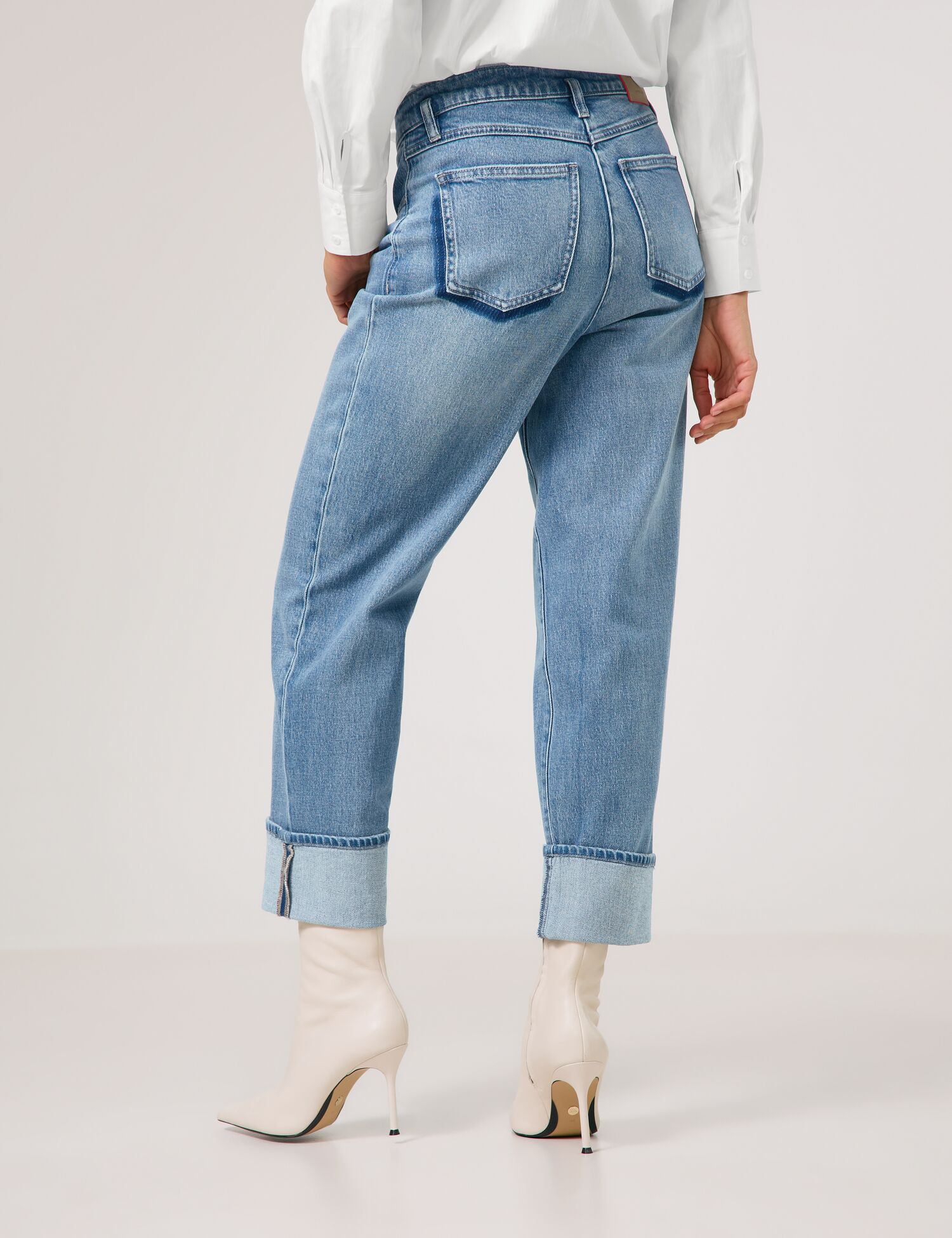 7/8 Jeans mit breitem Saumaufschlag