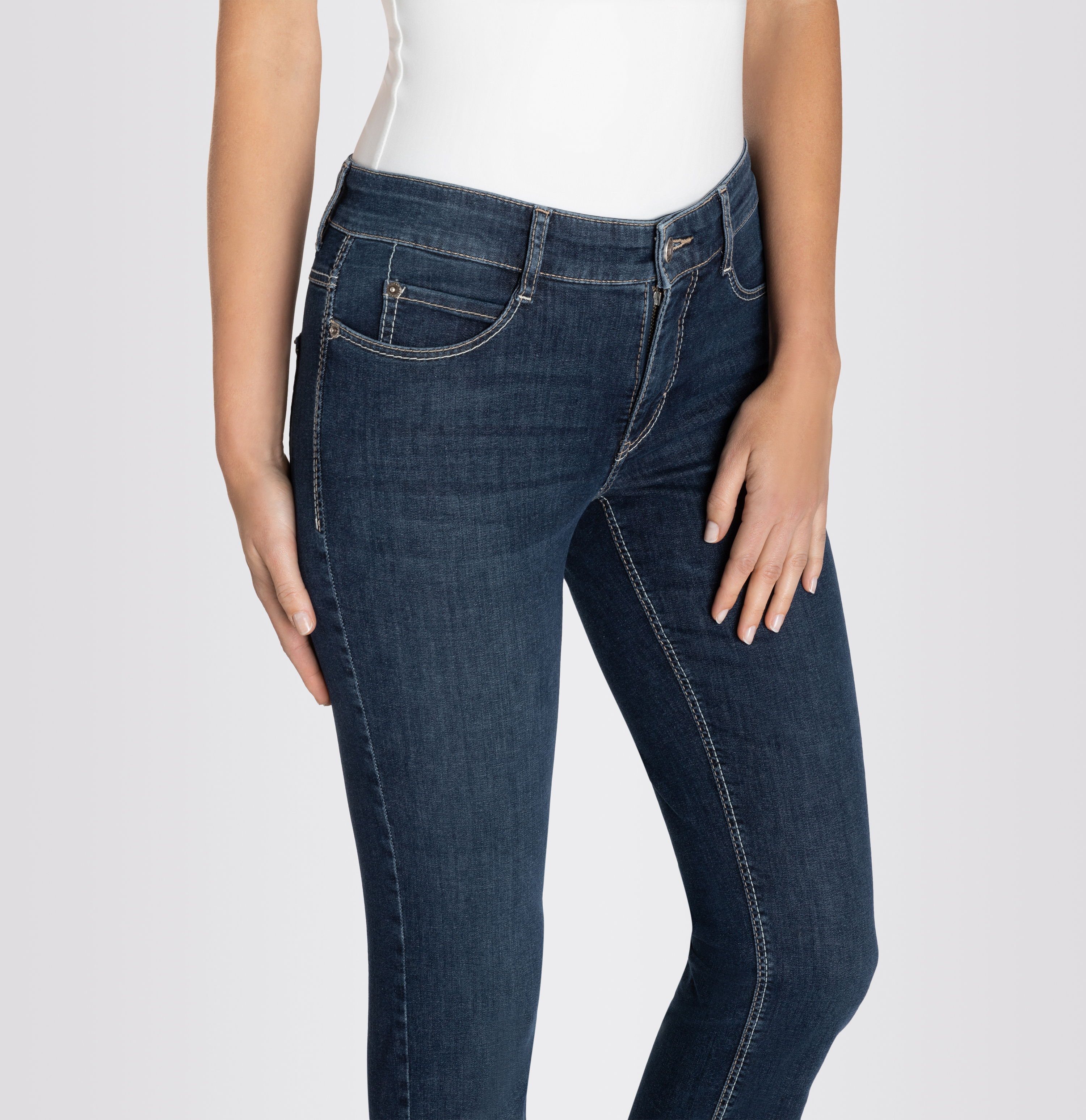 MAC JEANS - DREAM, DREAM Wonder light Denim