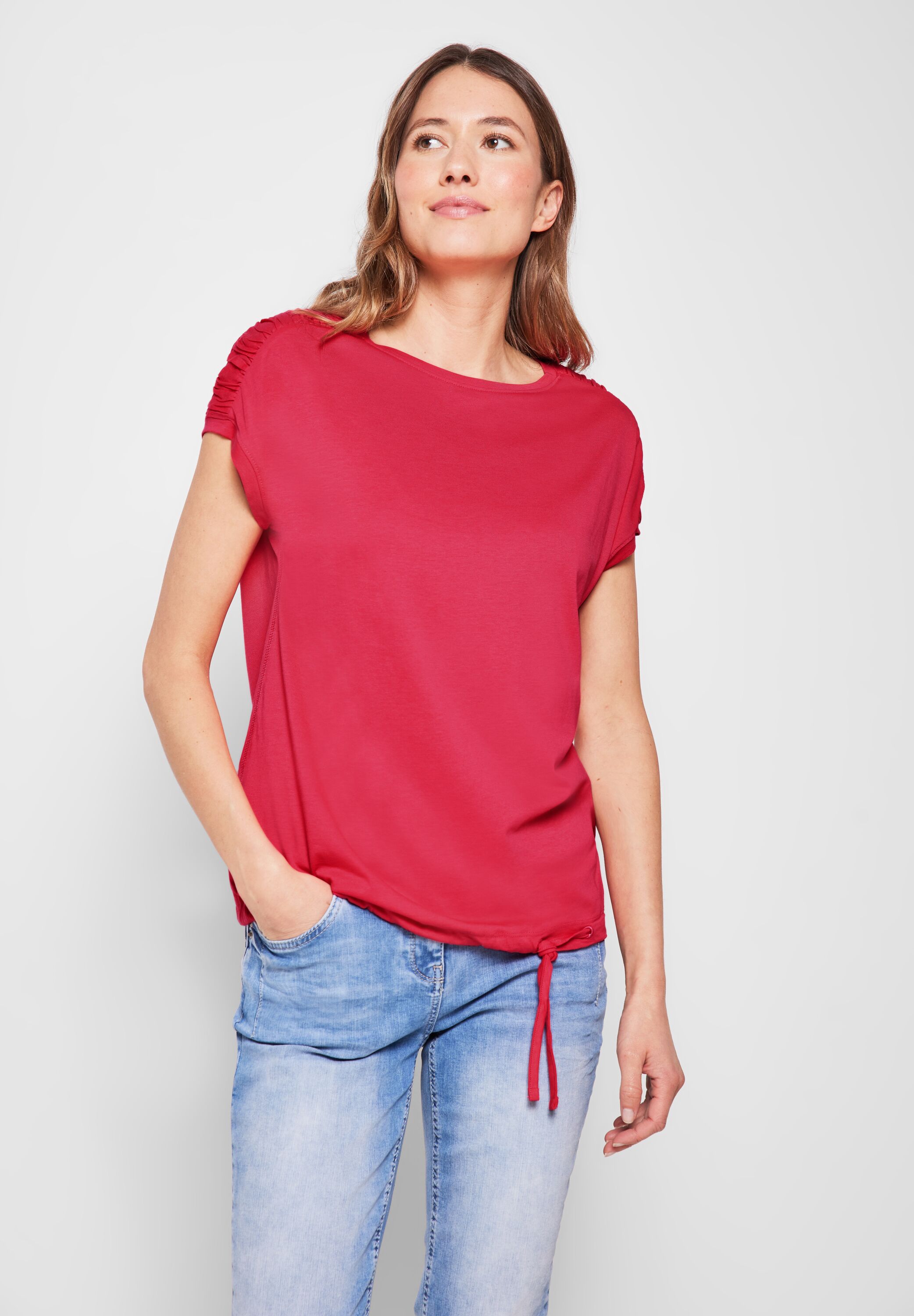 T-Shirt mit Raffdetails