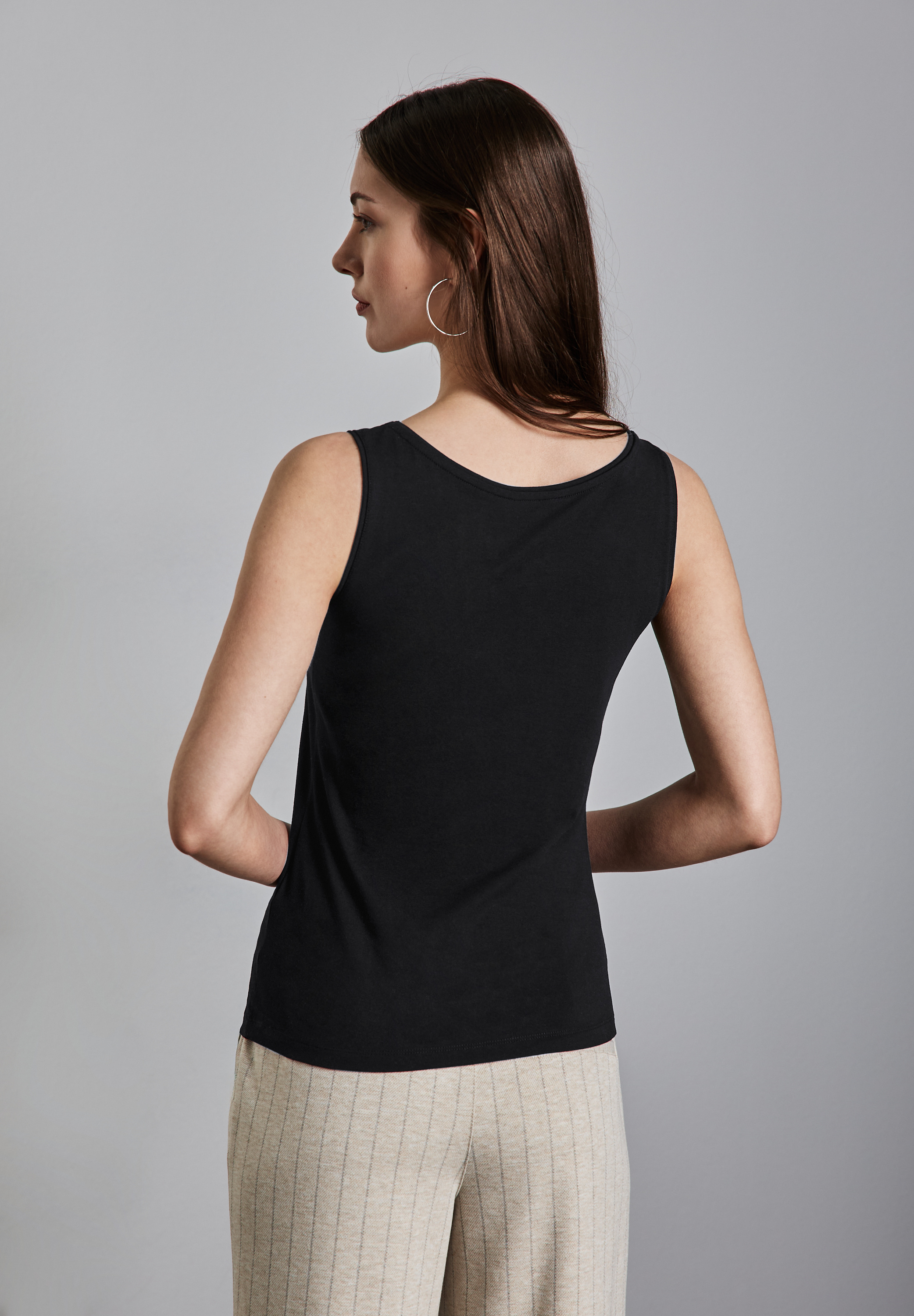 Basic Top in Unifarbe