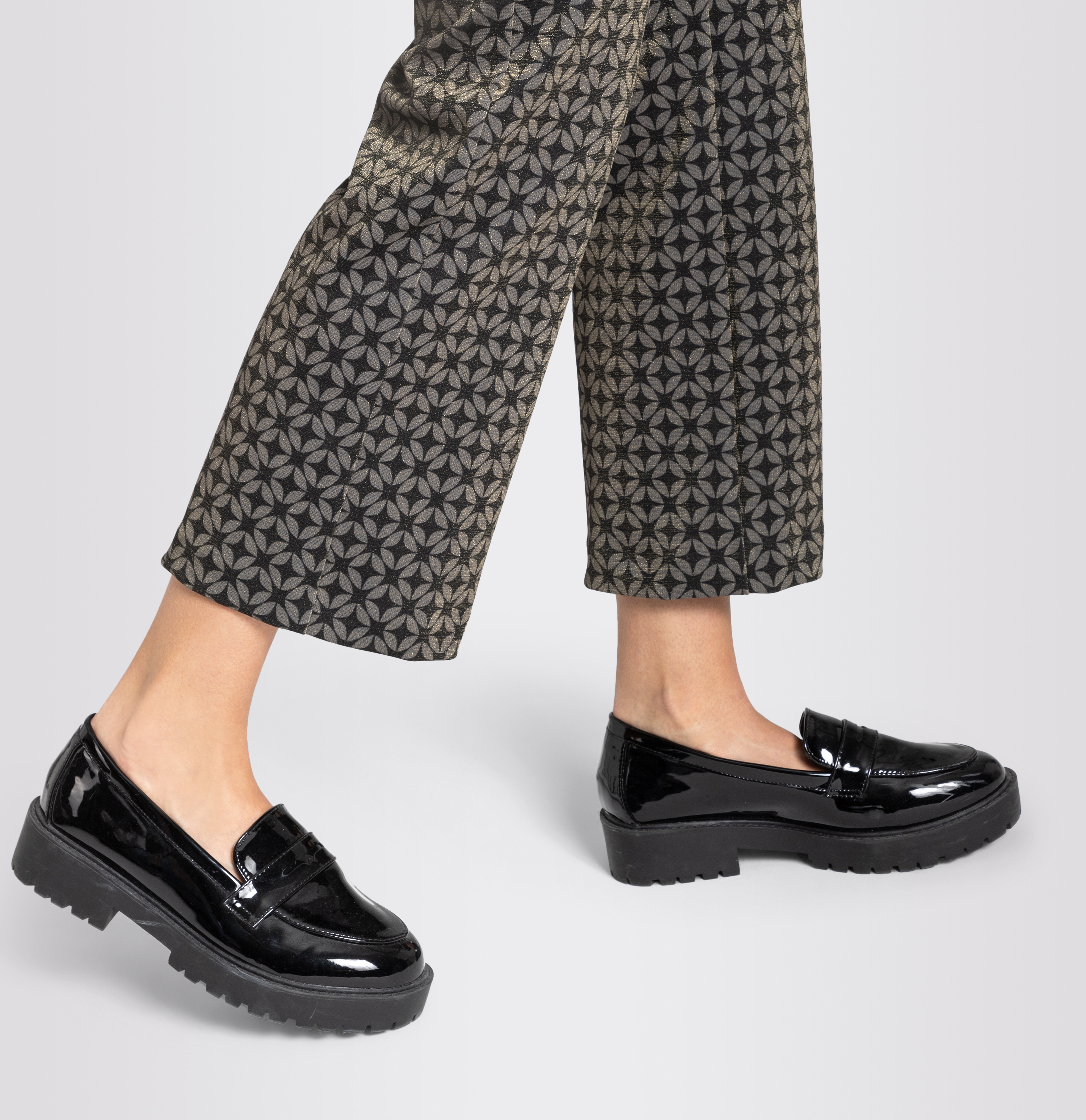 MAC JEANS - FLARE KICK, Soft jersey