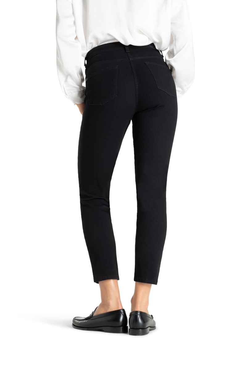 Piper short