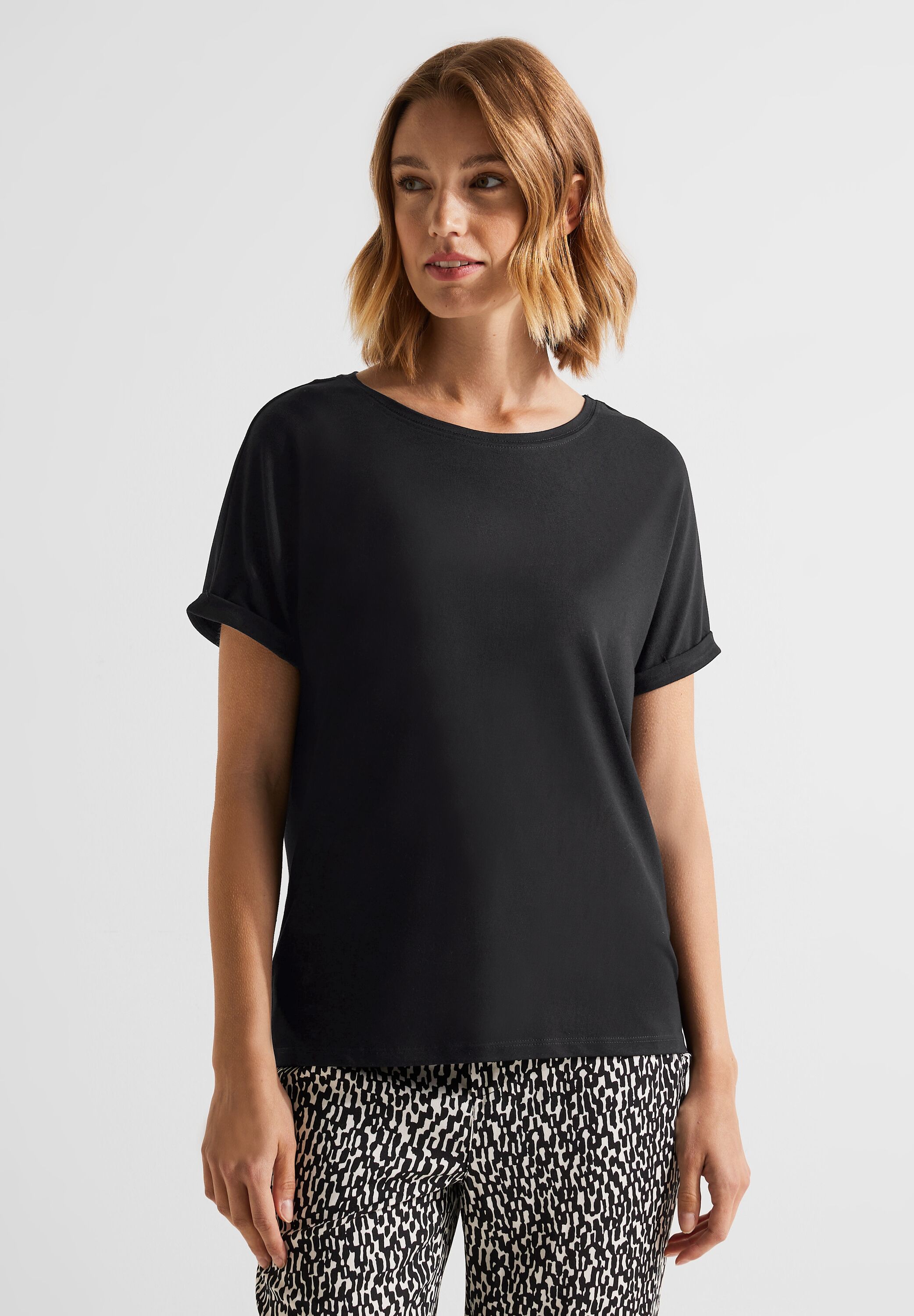 T-Shirt in Unifarbe