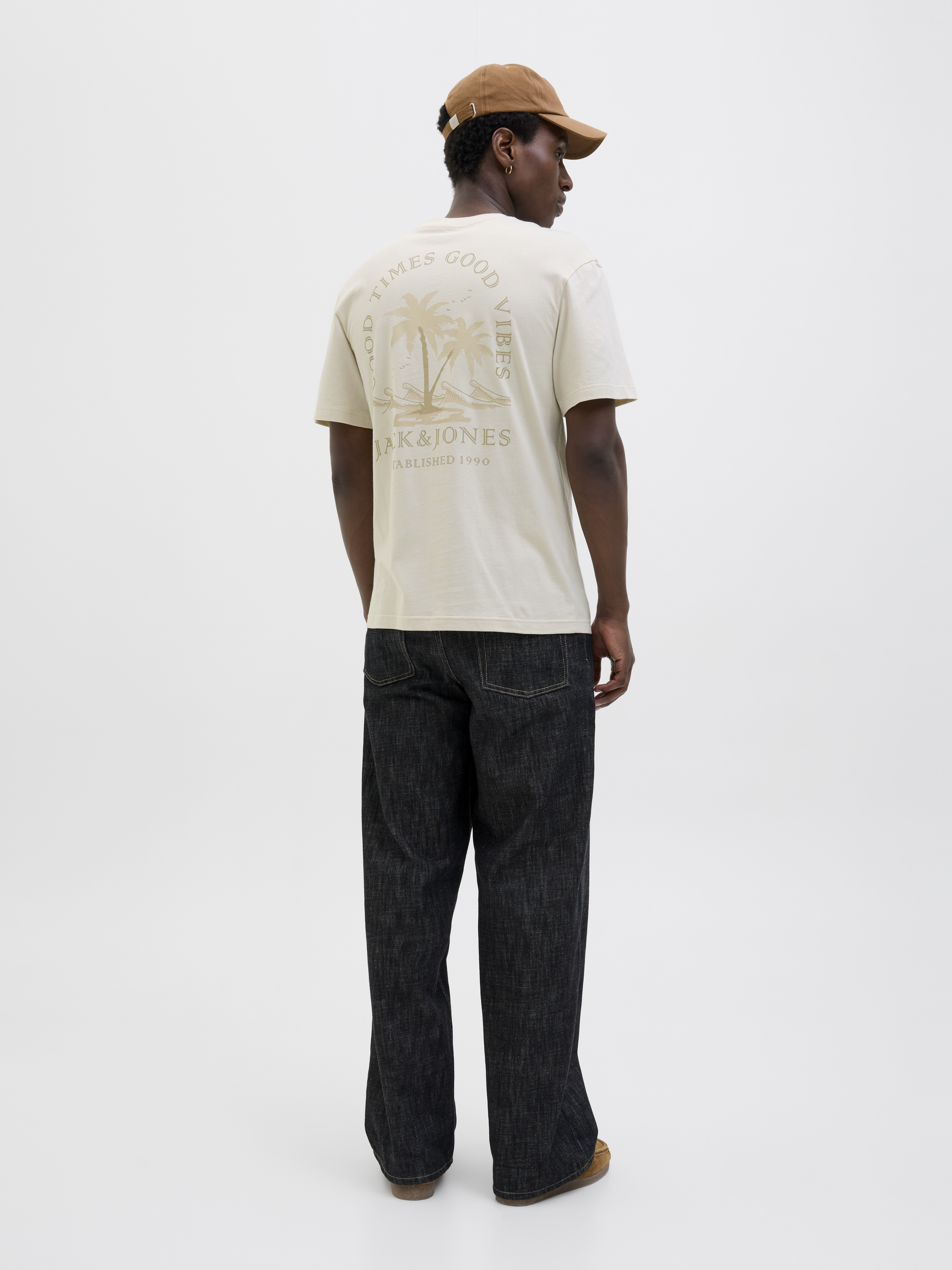 JJSUMMER VIBES TEE SS CREW NECK LN