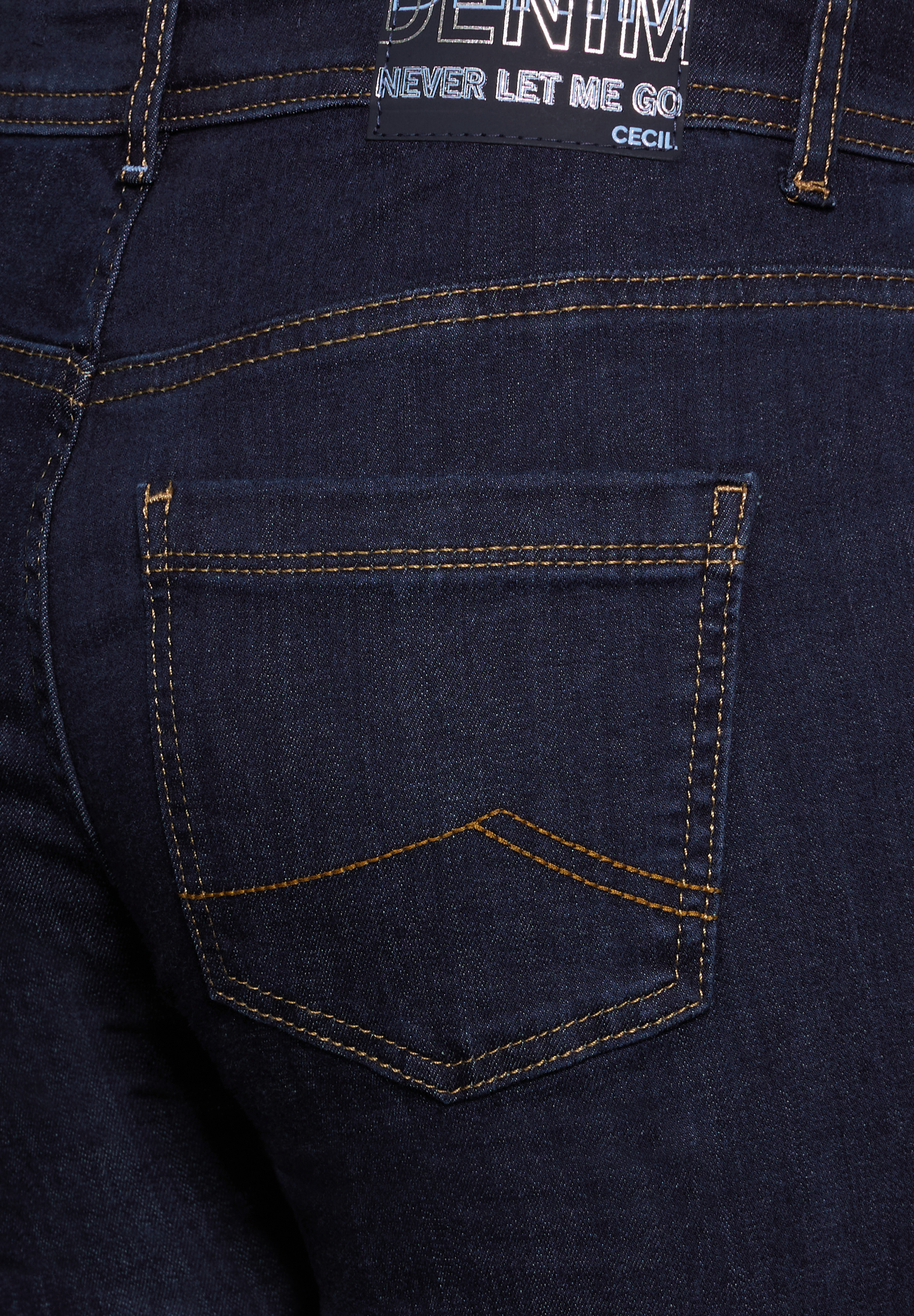 Rinsed Jeans