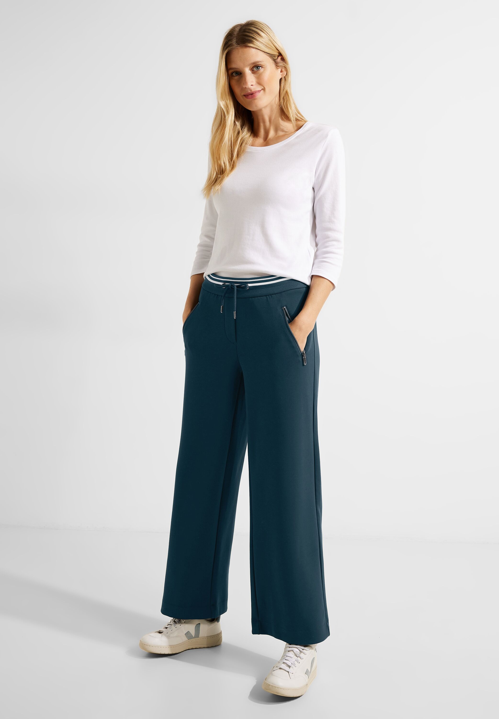 Loose Fit Hose