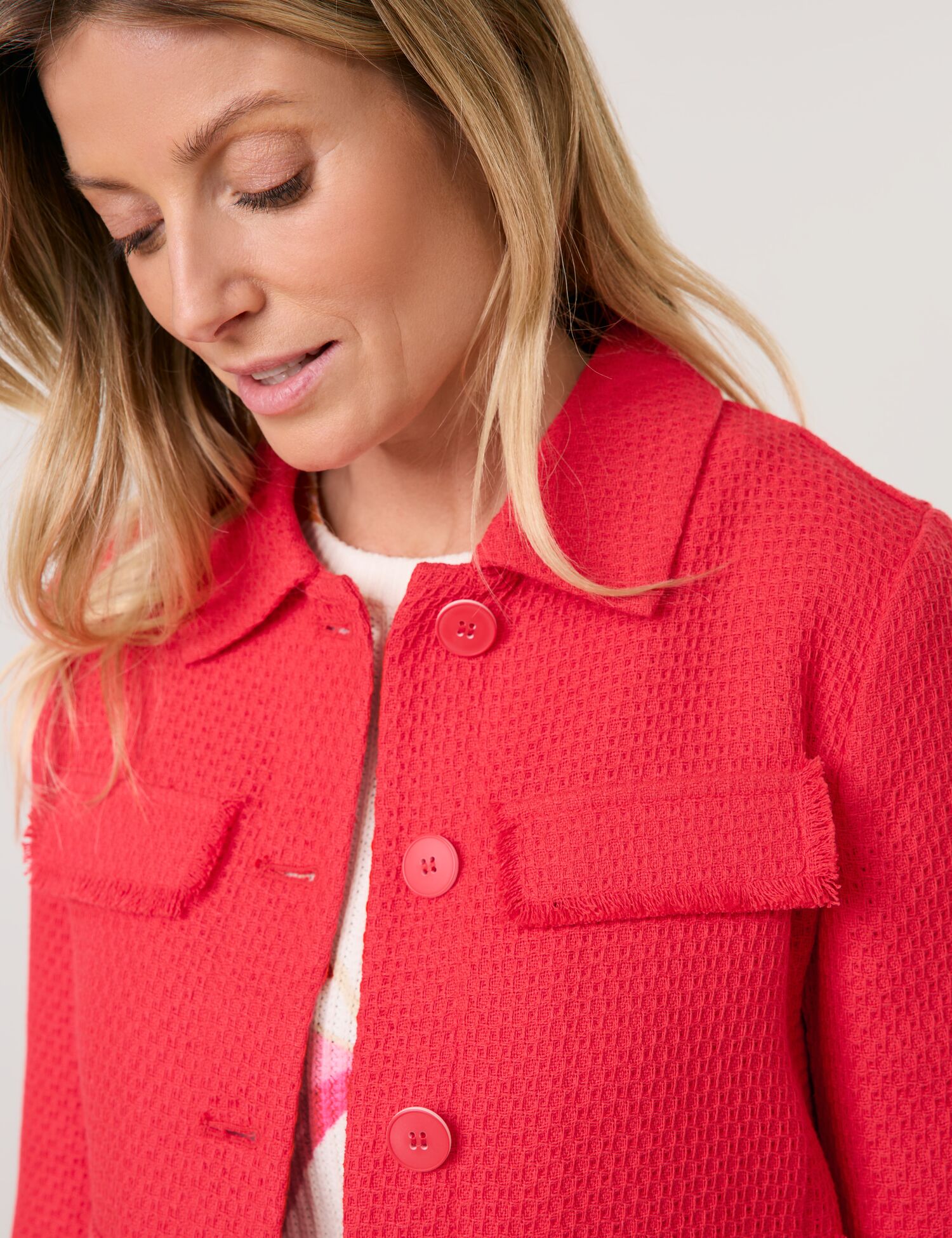 Modische Blazerjacke in Strukturoptik