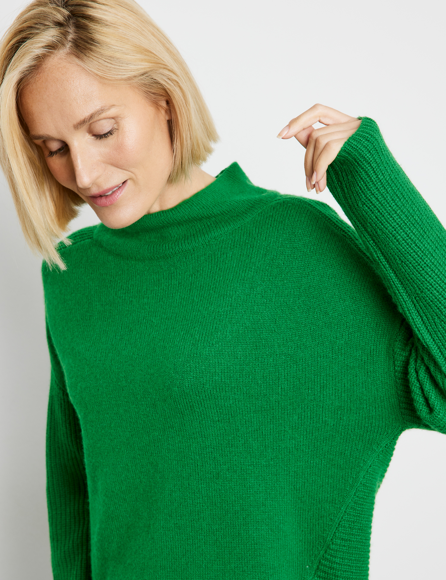 Pullover aus Strick-Mix und Kaschmiranteil