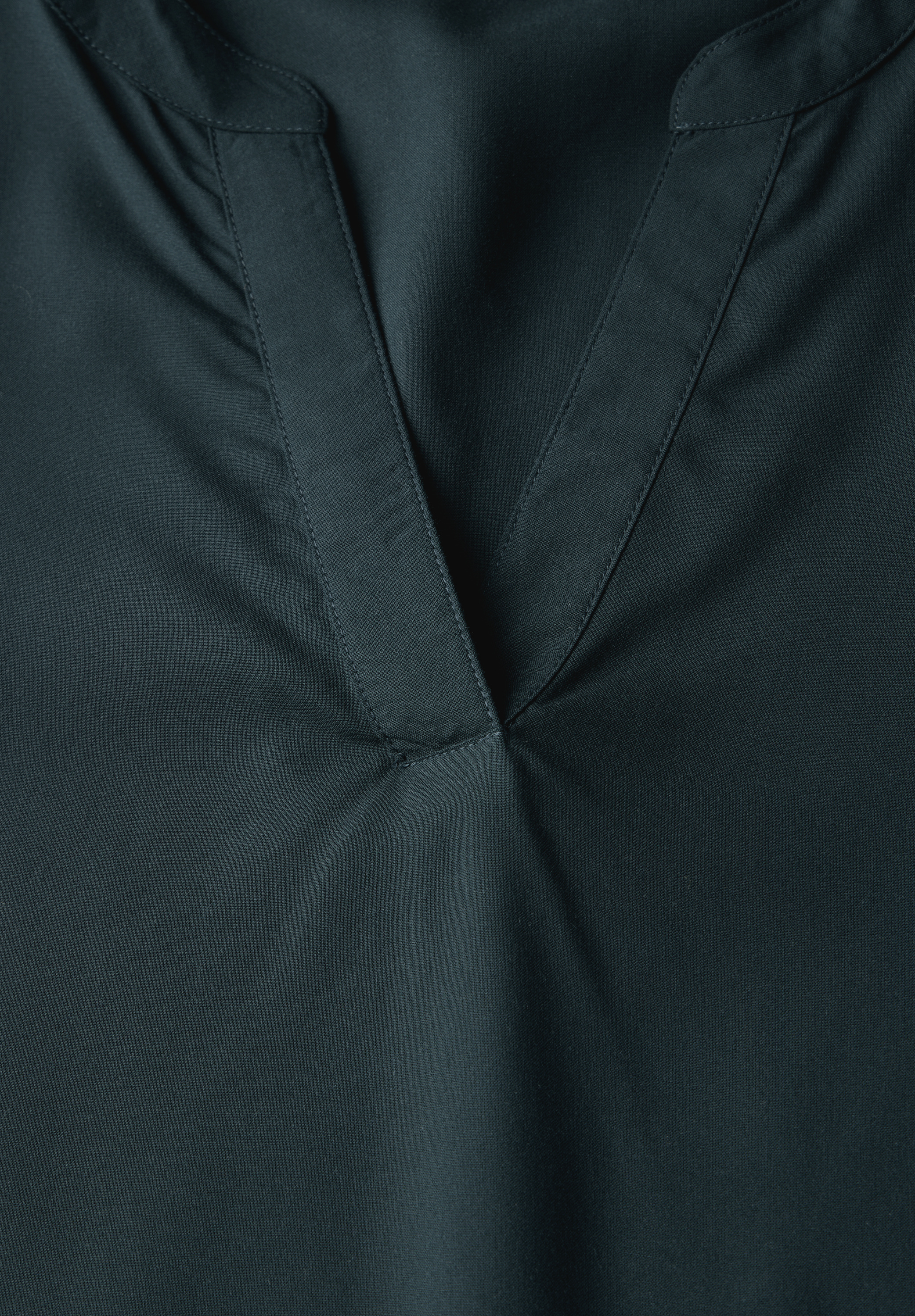 Bluse in Unifarbe