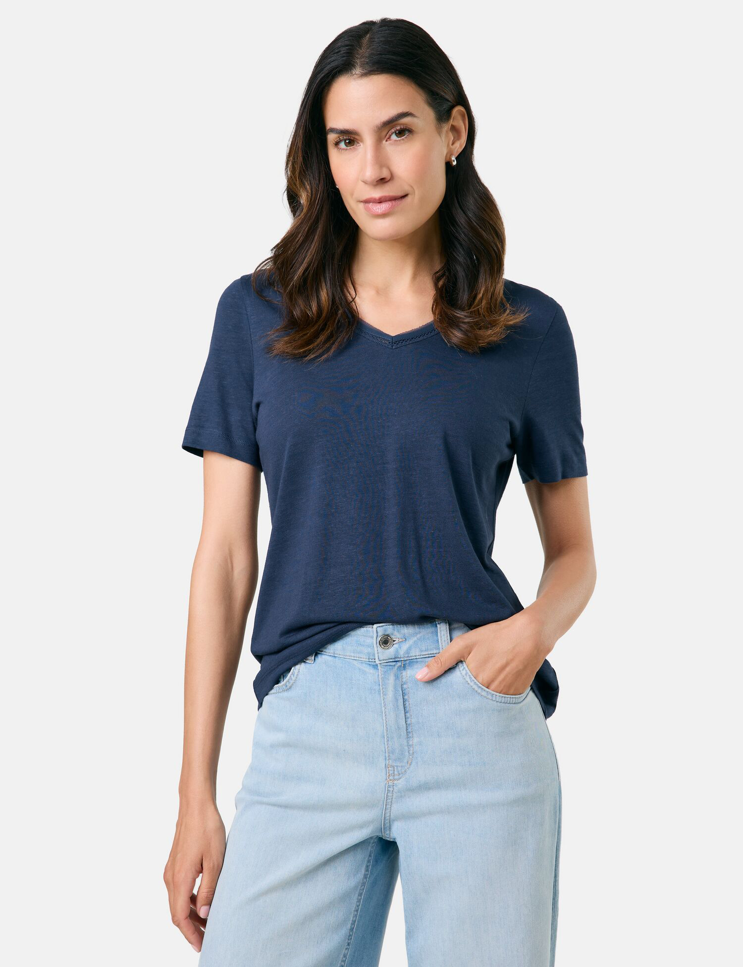 T-Shirt aus Viskose-Leinen-Mischung