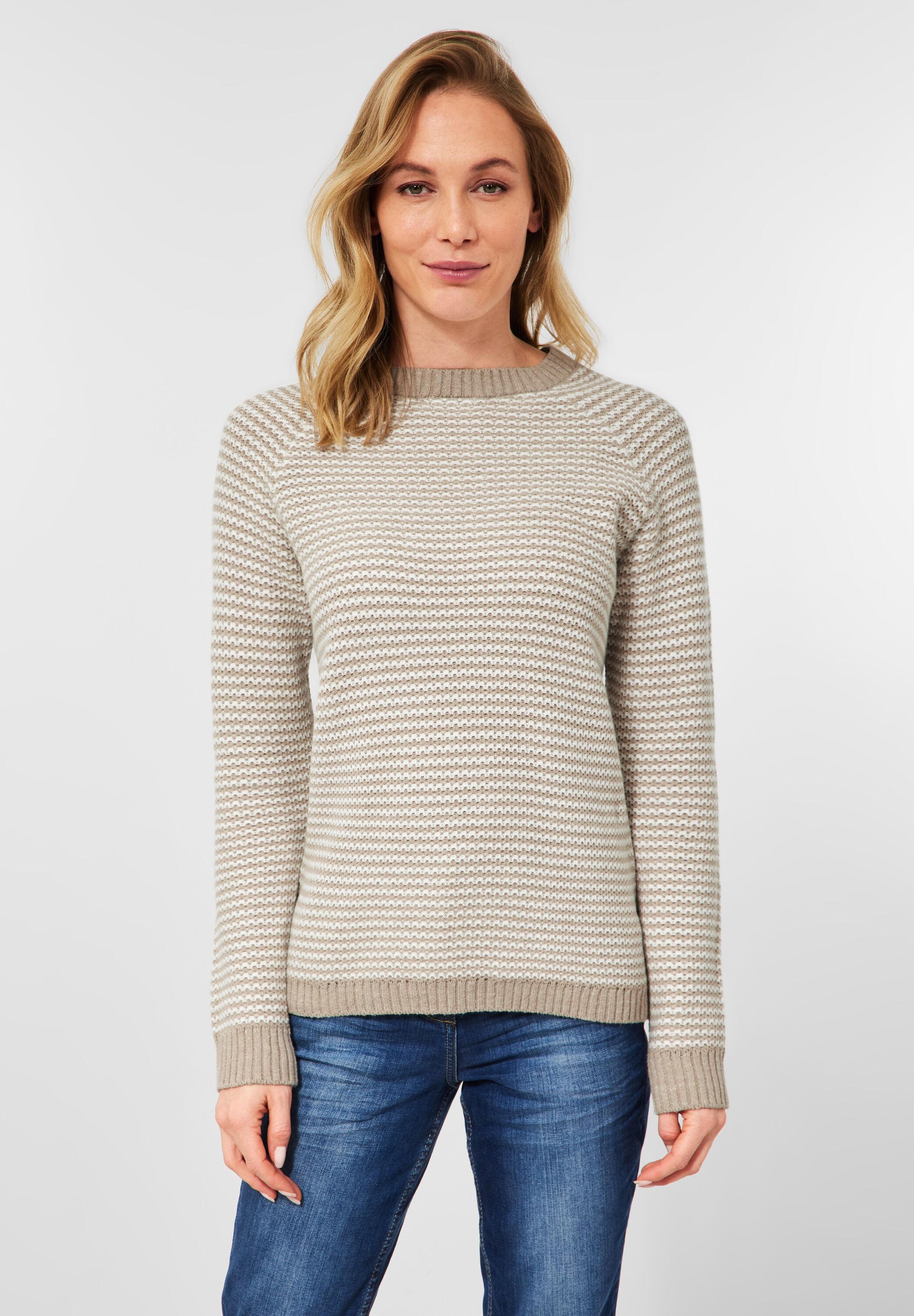 Pullover mit Struktur