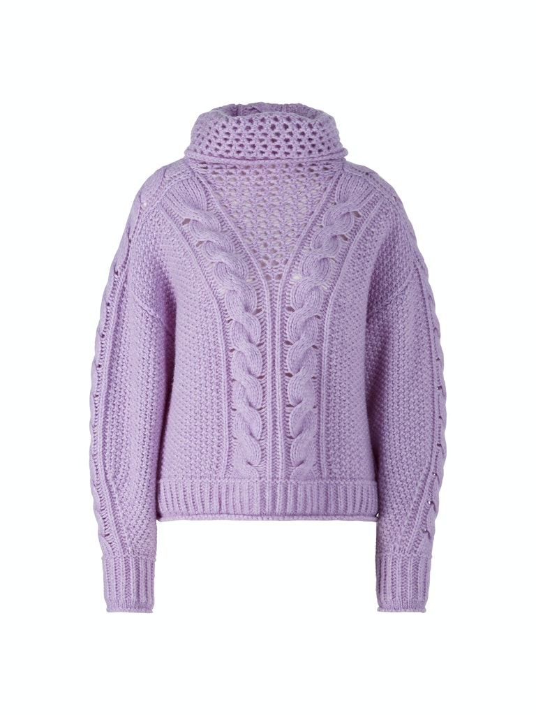 Pullover Knitted in Germany