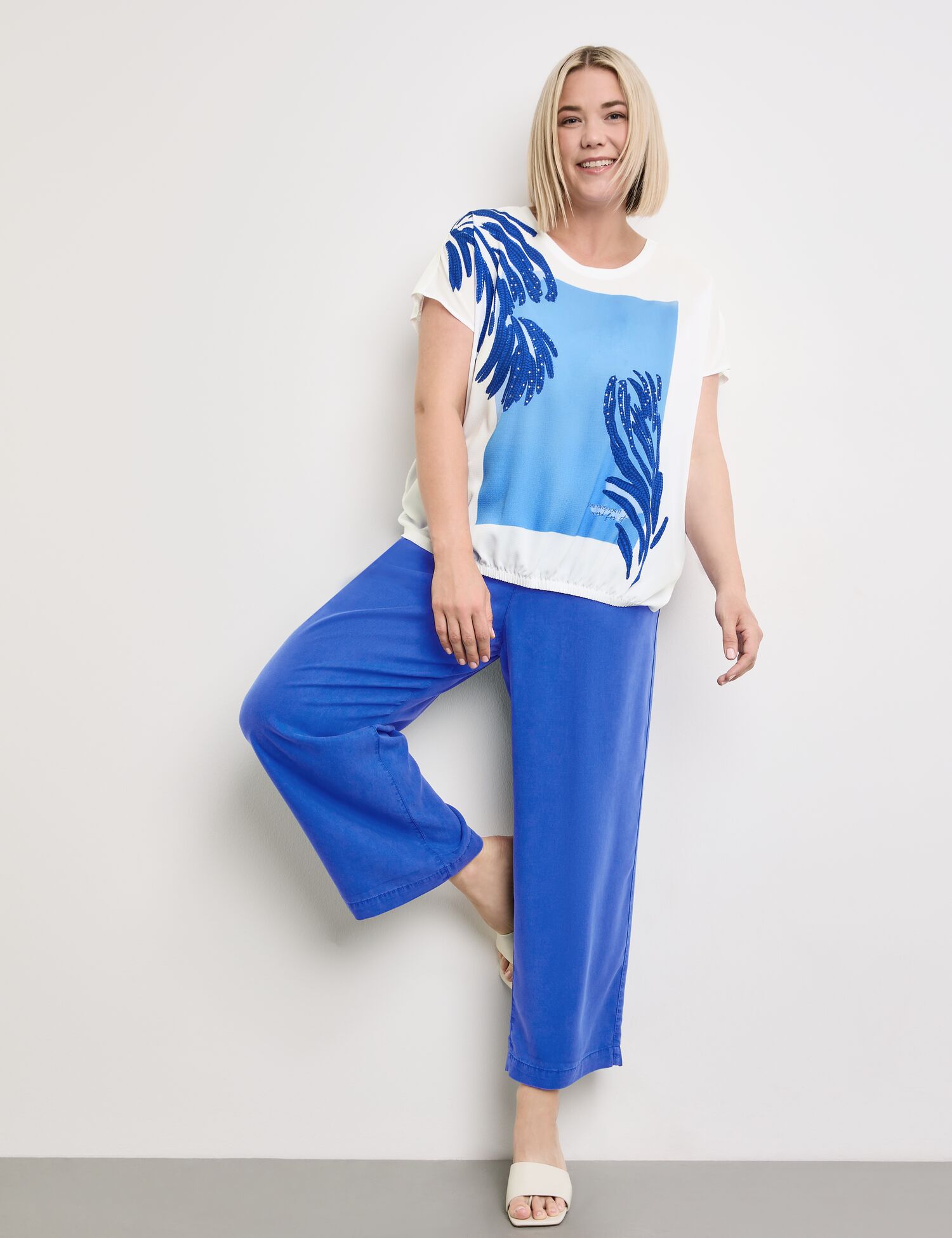 Blusenshirt mit Material-Mix