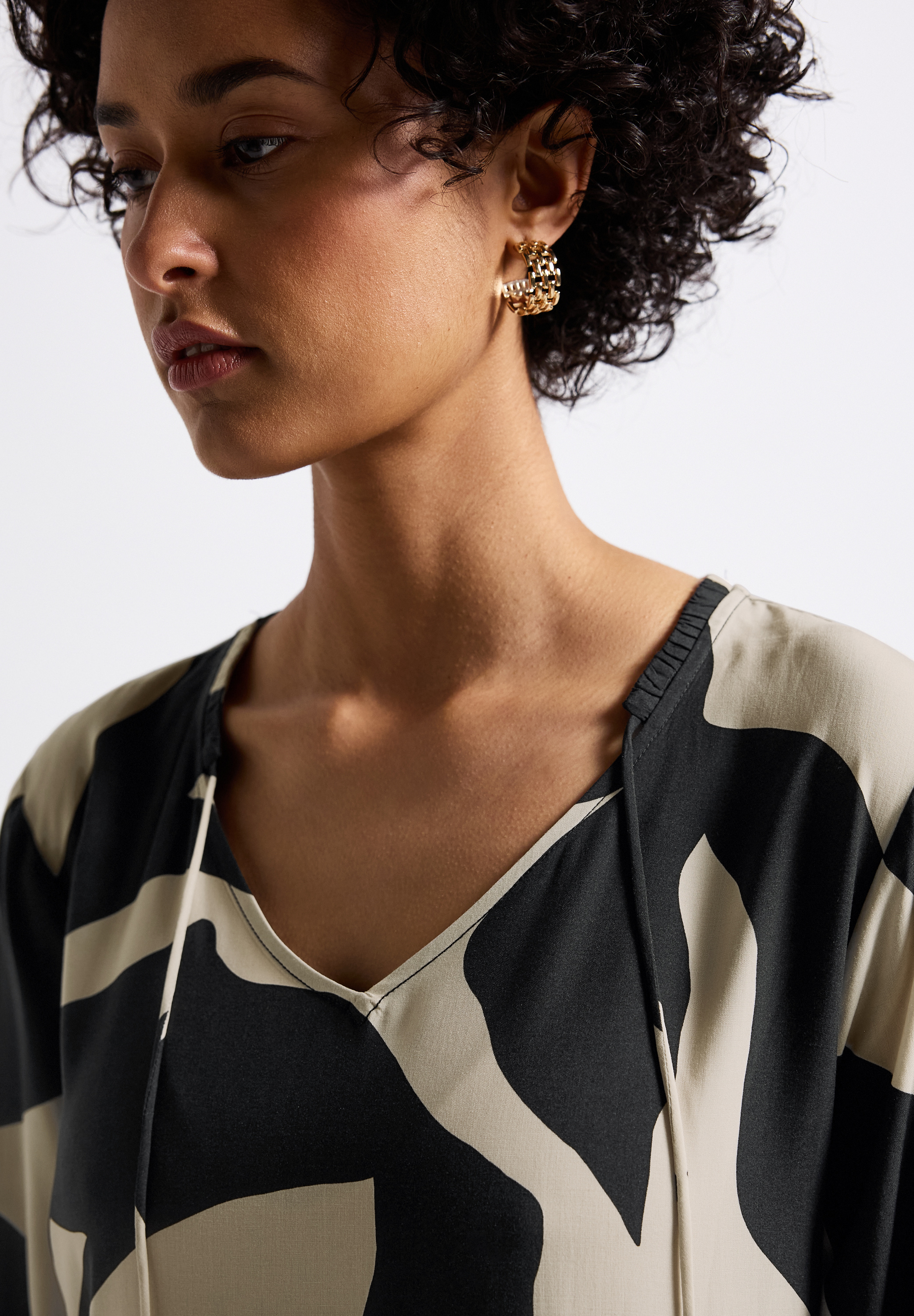 Gemustertes Midi-Kleid