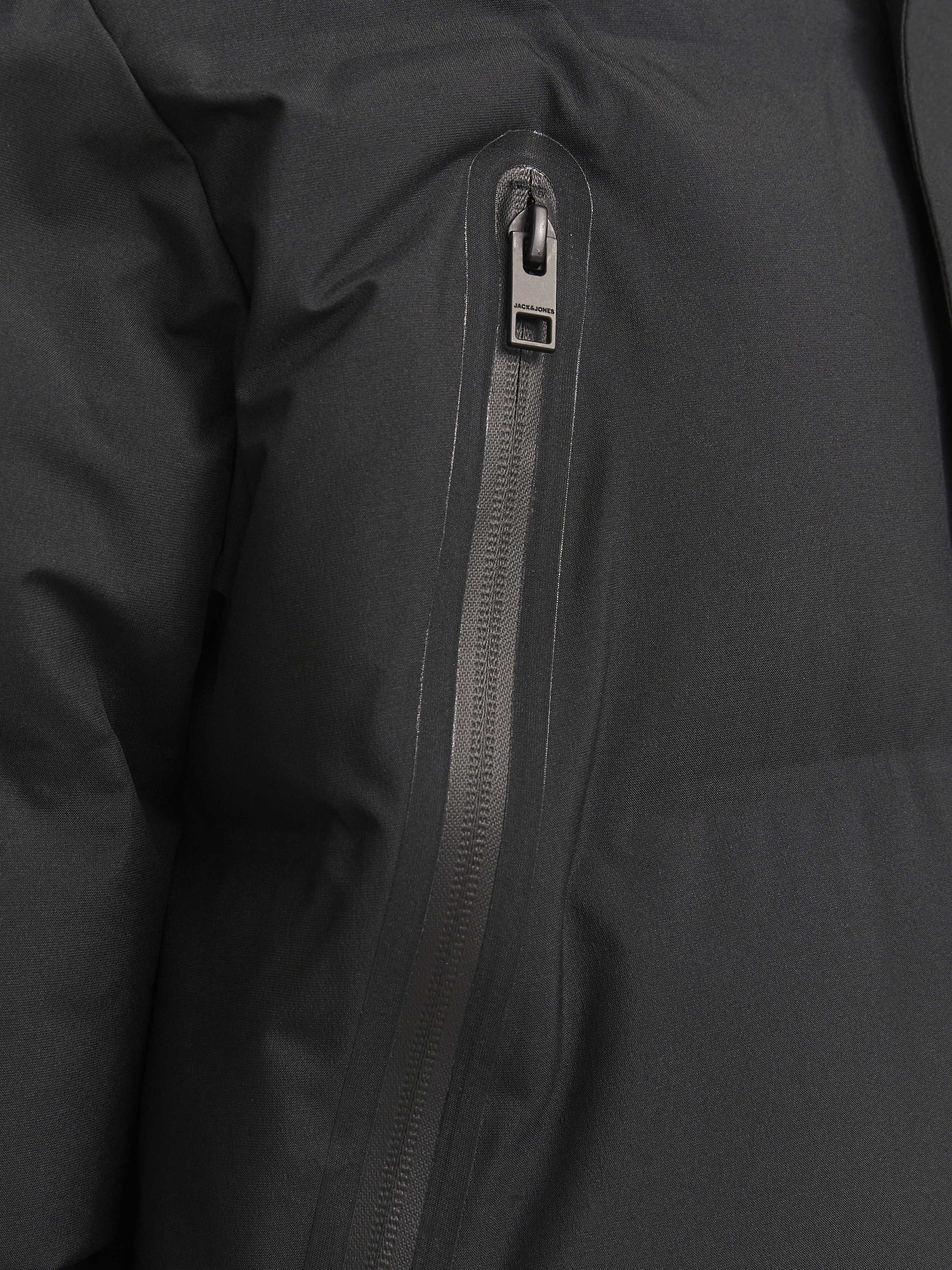 JCOALPHA LONG PUFFER SN
