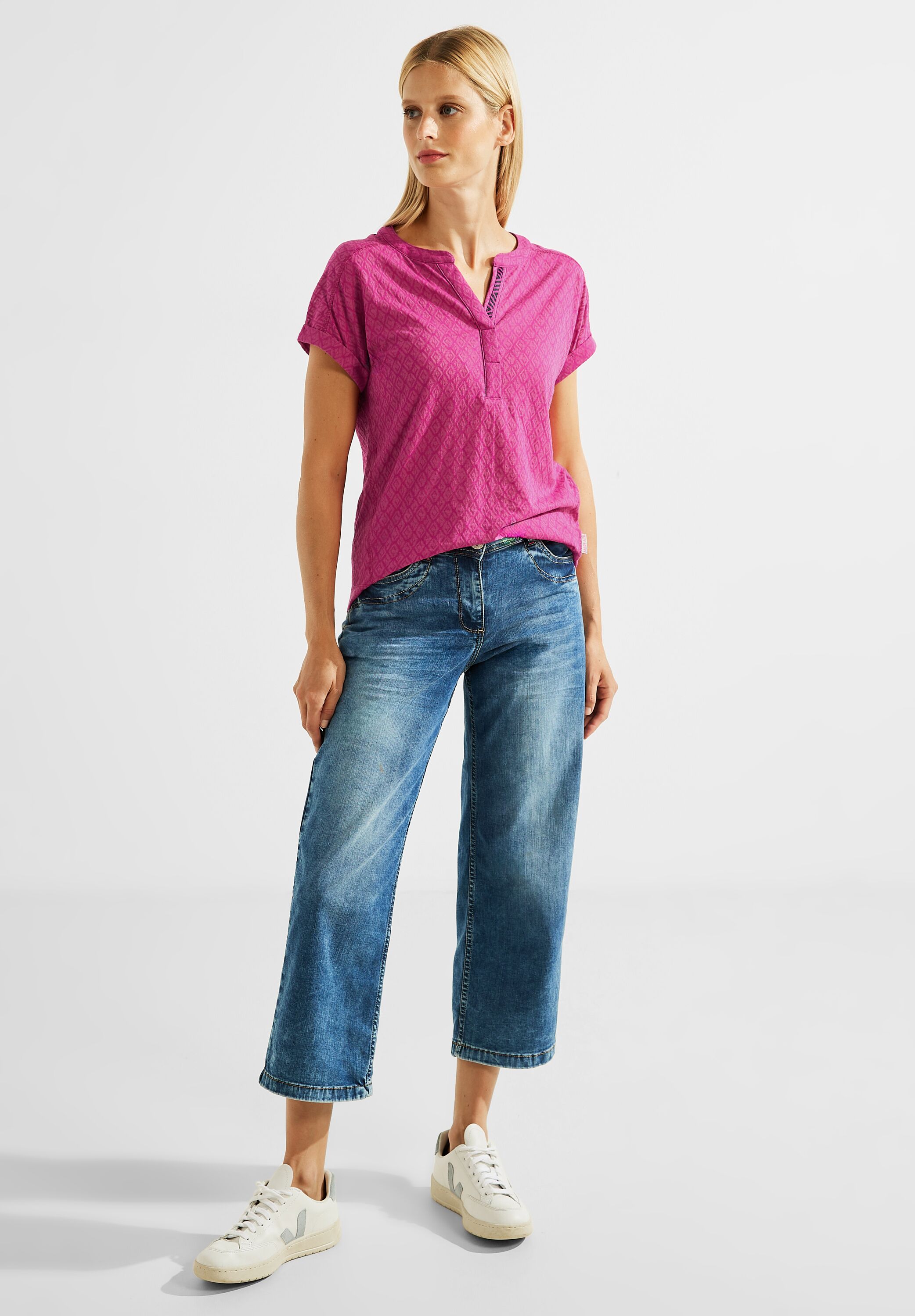 T-Shirt in Ausbrenner-Optik
