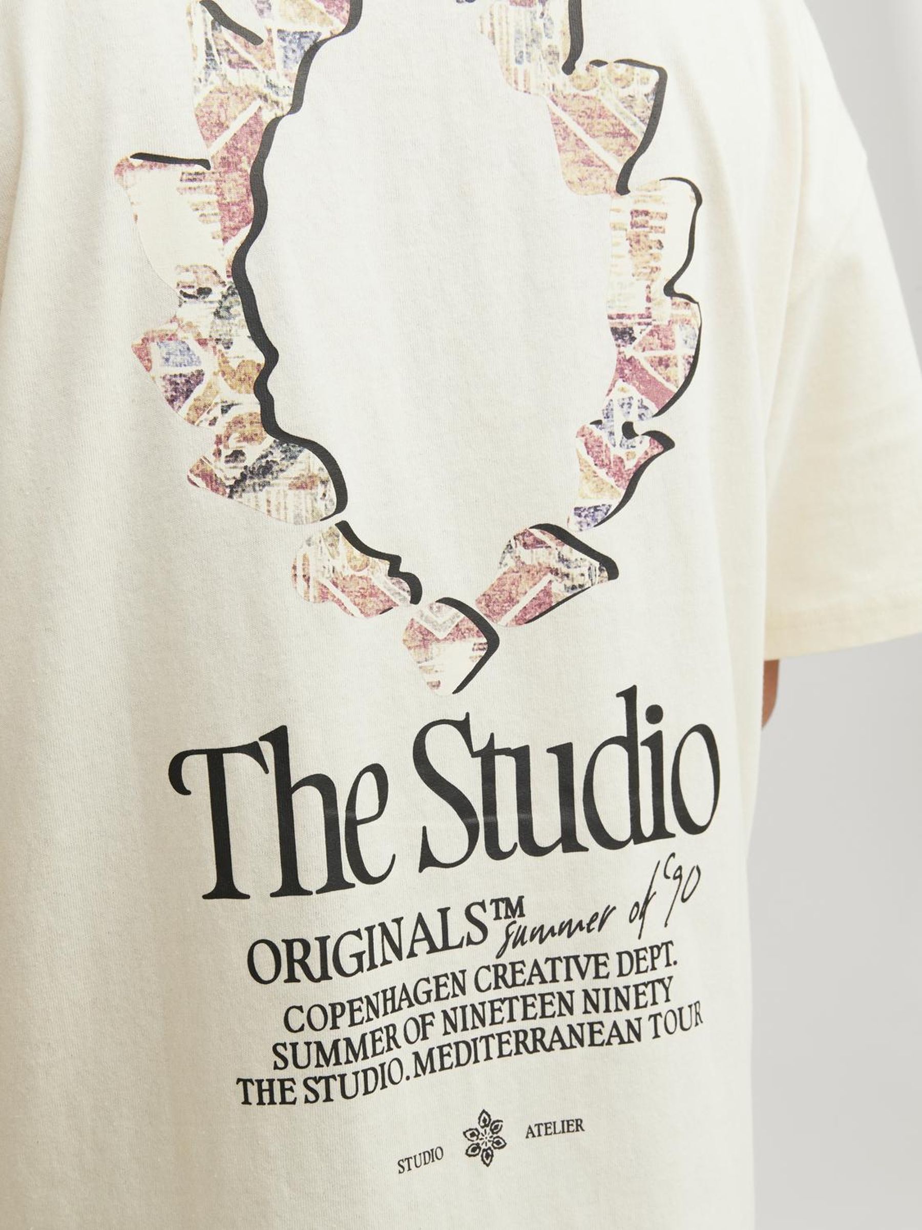 JORNOTO GRAPHIC BACK TEE SS CREW NECK LN