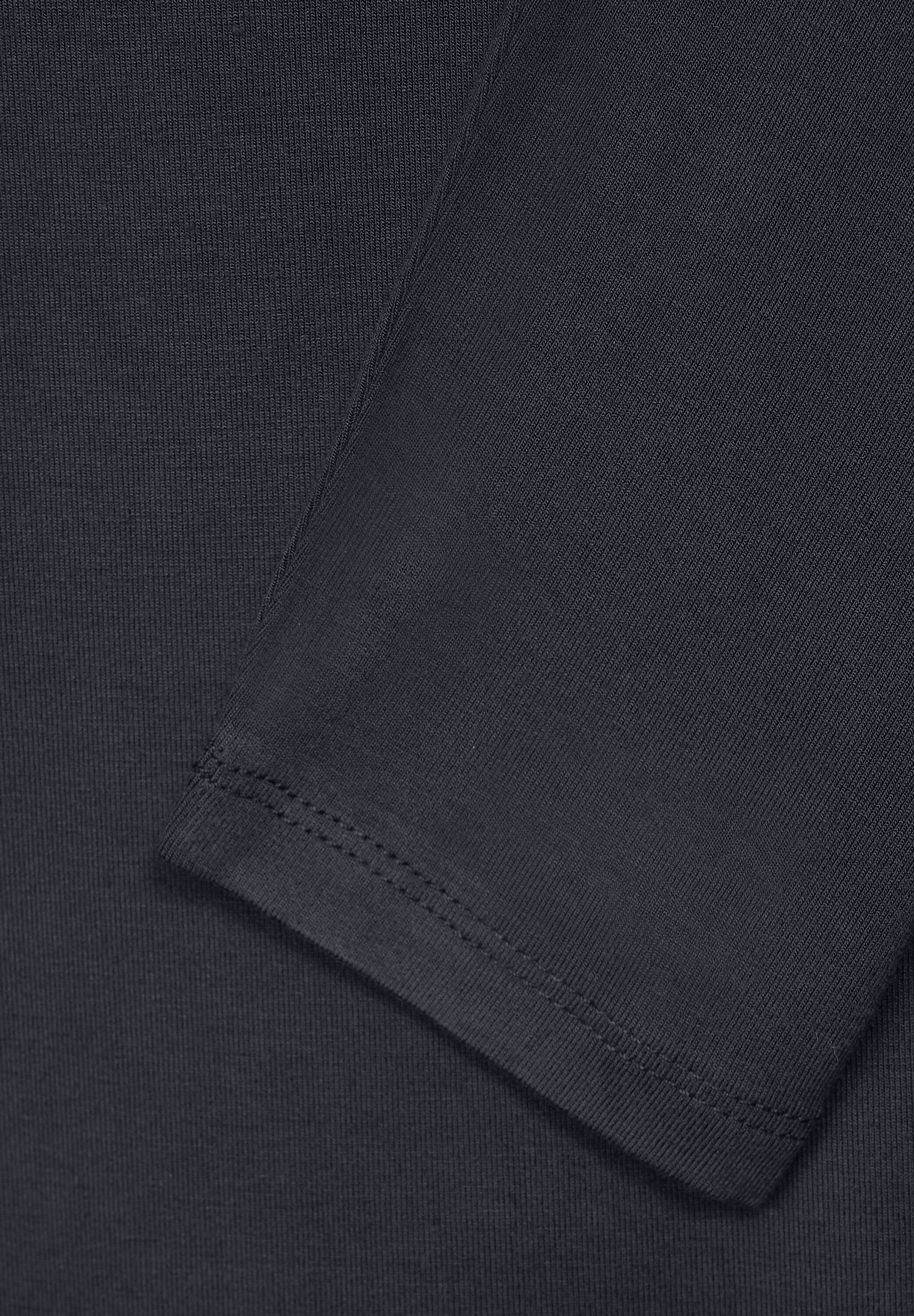 Shirt mit hohem Kragen