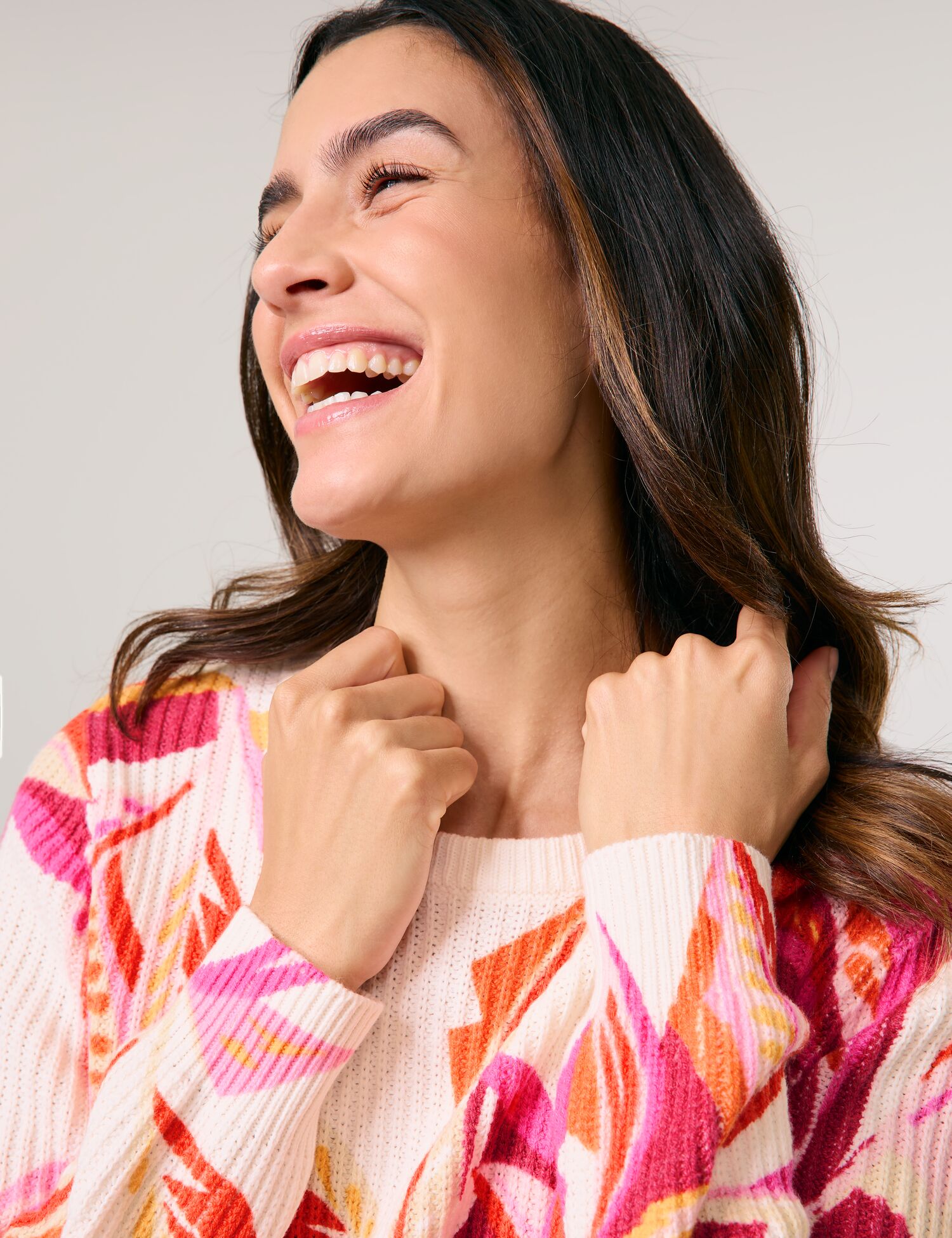 Floral gemusterter Pullover in Rippstrick